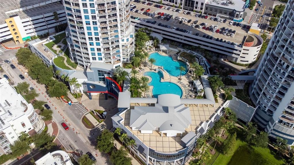 Tampa, Florida, 33602, United States, 2 Bedrooms Bedrooms, ,3 BathroomsBathrooms,Residential,For Sale,2018013