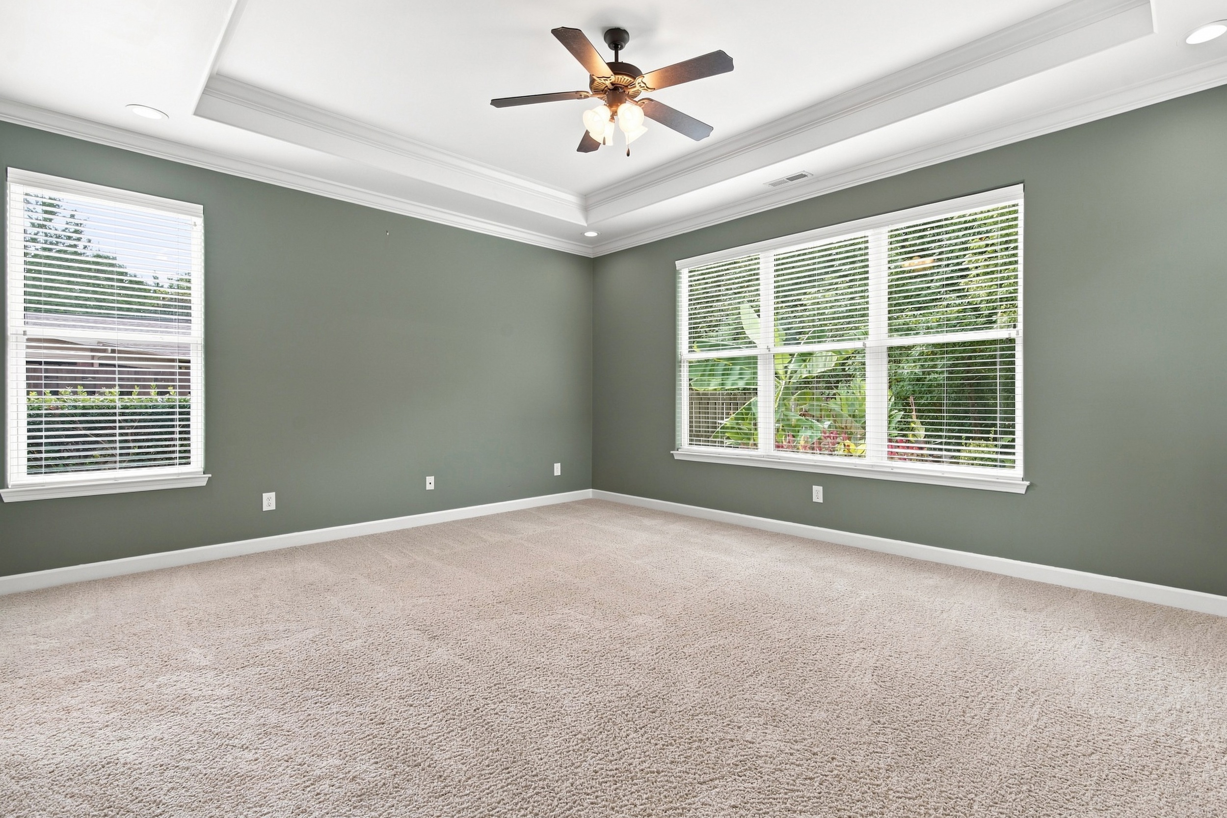  8305 Anslee Way NW - 物件實景