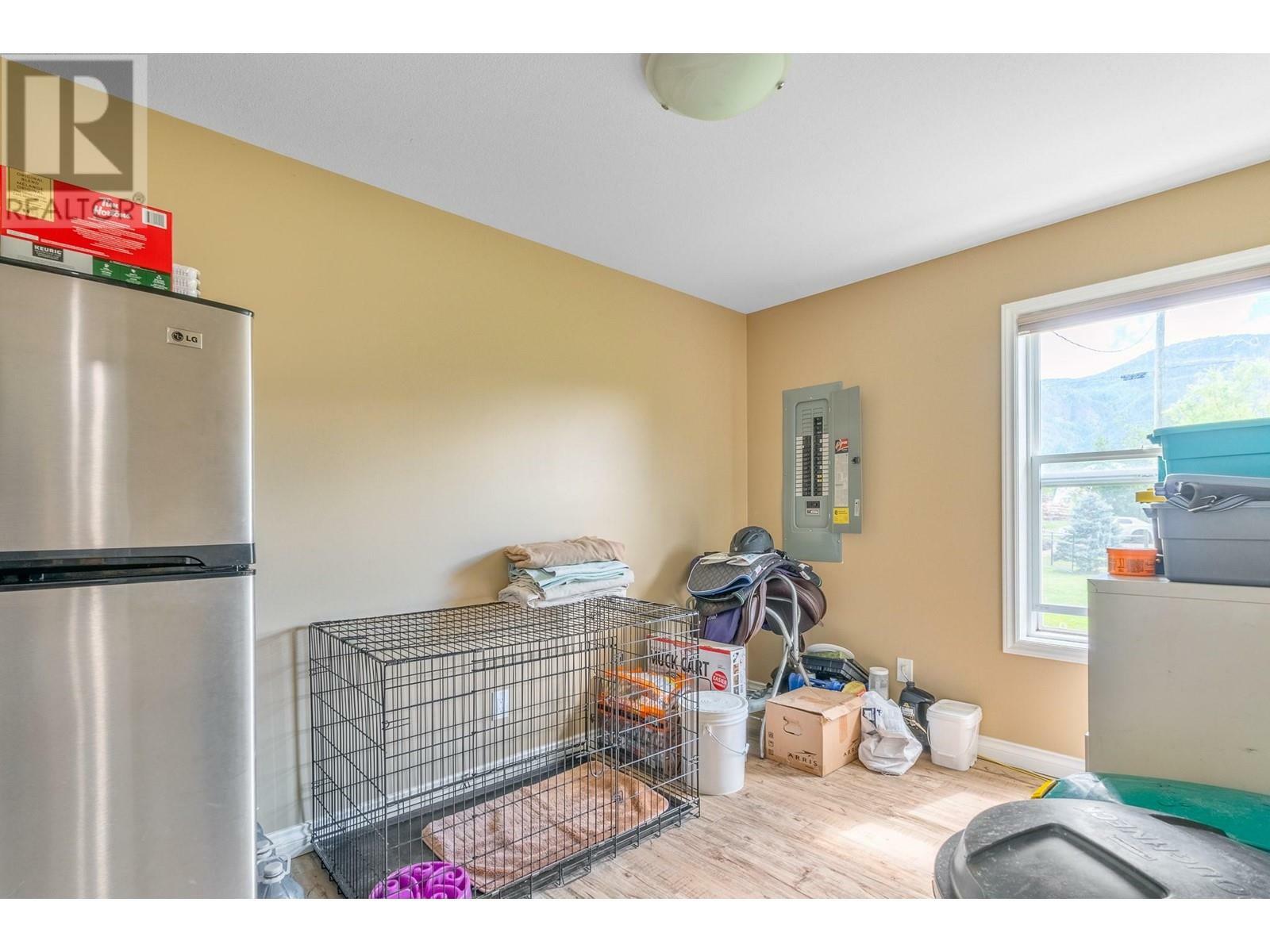 GRINDROD, British Columbia, V0E 1Y0, CA, 3 Bedrooms Bedrooms, ,2 BathroomsBathrooms,Residential,For Sale,1838949