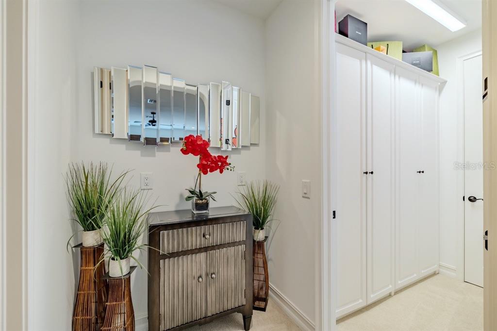 Wesley Chapel, Florida, 33543, United States, 4 Bedrooms Bedrooms, ,5 BathroomsBathrooms,Residential,For Sale,1838527
