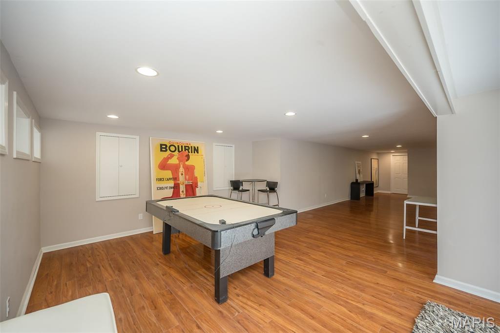 Chesterfield, Missouri, 63017, United States, 5 Bedrooms Bedrooms, ,4 BathroomsBathrooms,Residential,For Sale,2002009