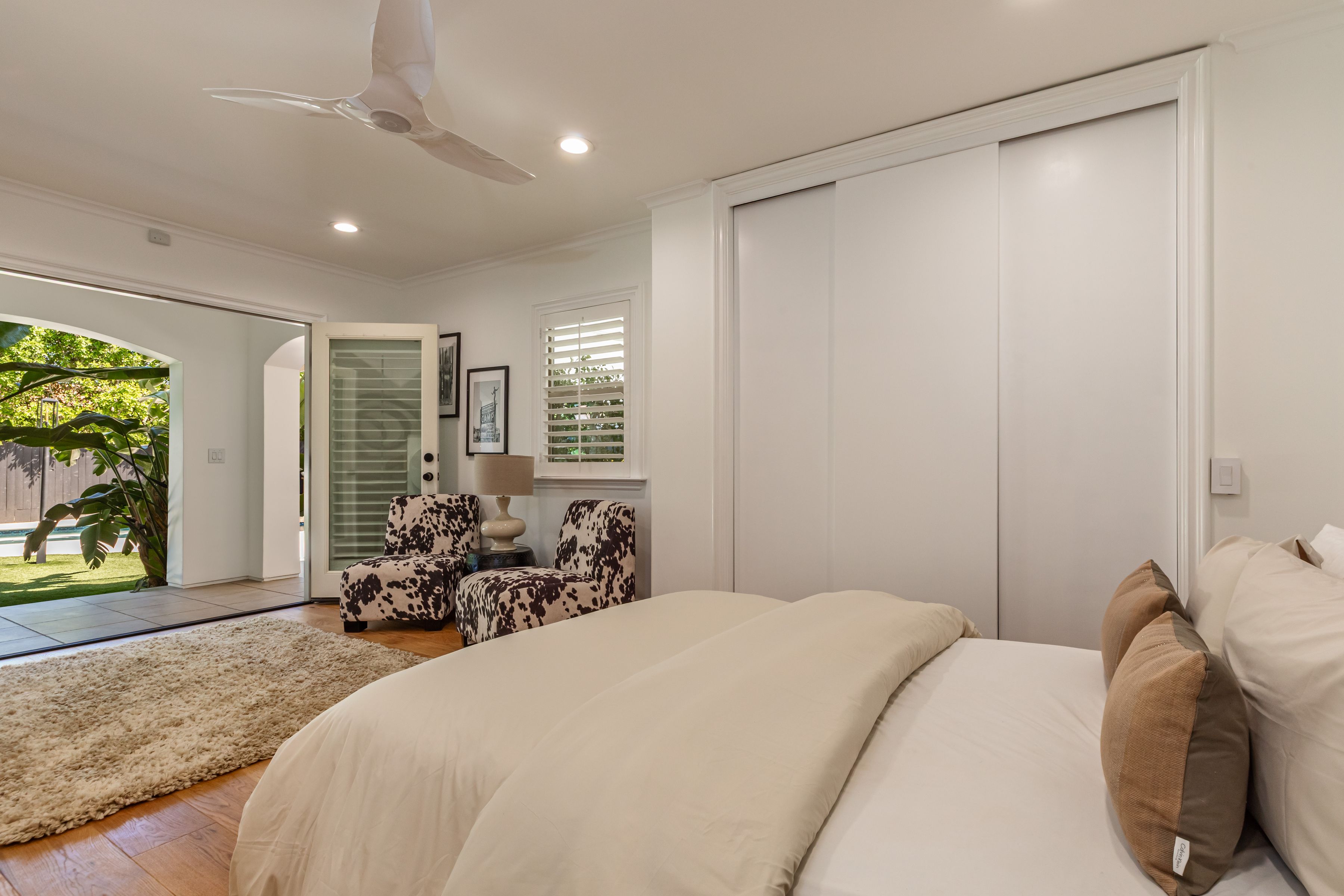  Thoughtfully Reimagined Tarzana Estate - 物件實景