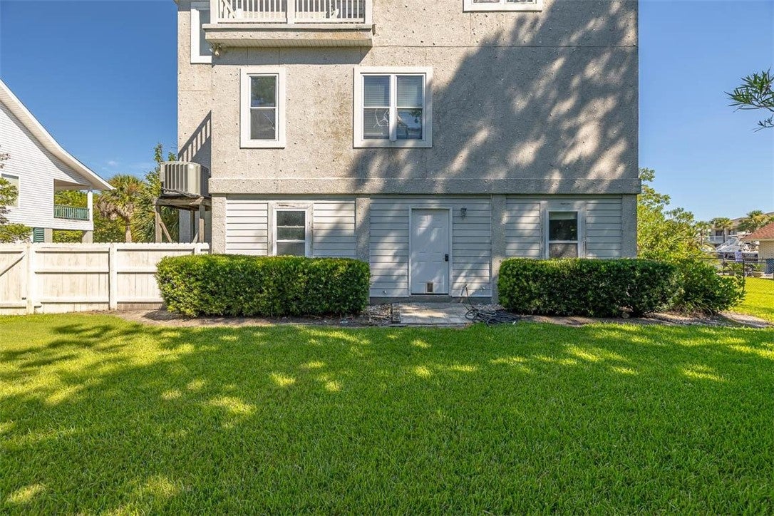 Brunswick, Georgia, 31520, United States, 3 Bedrooms Bedrooms, ,3 BathroomsBathrooms,Residential,For Sale,1895763