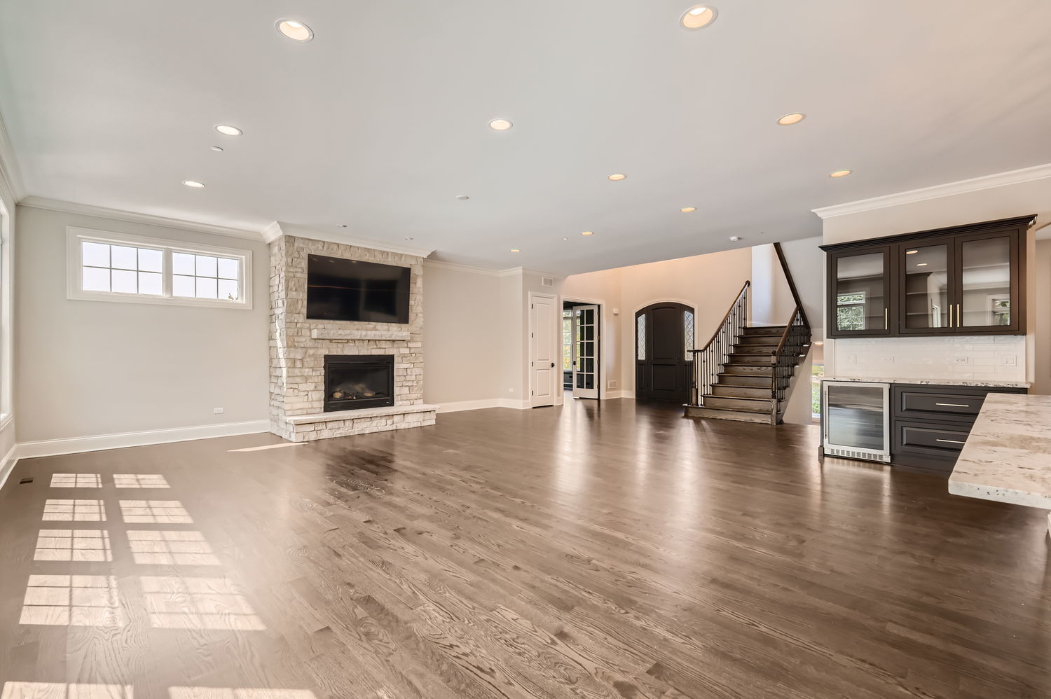 Mettawa, Illinois, 60048, United States, 4 Bedrooms Bedrooms, ,4 BathroomsBathrooms,Residential,For Sale,1994608