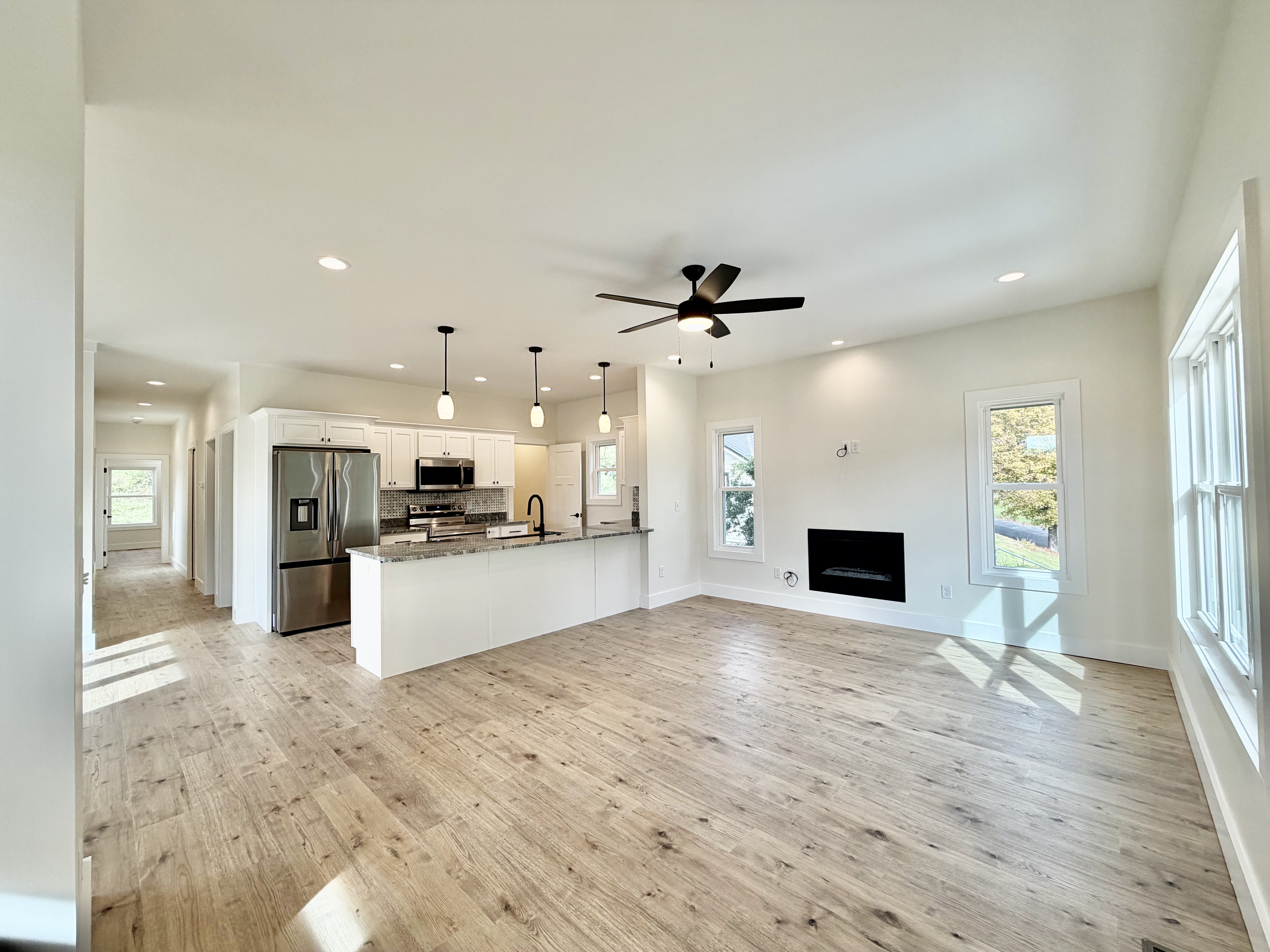 Mars Hill, North Carolina, 28754, United States, 3 Bedrooms Bedrooms, ,3 BathroomsBathrooms,Residential,For Sale,1984303