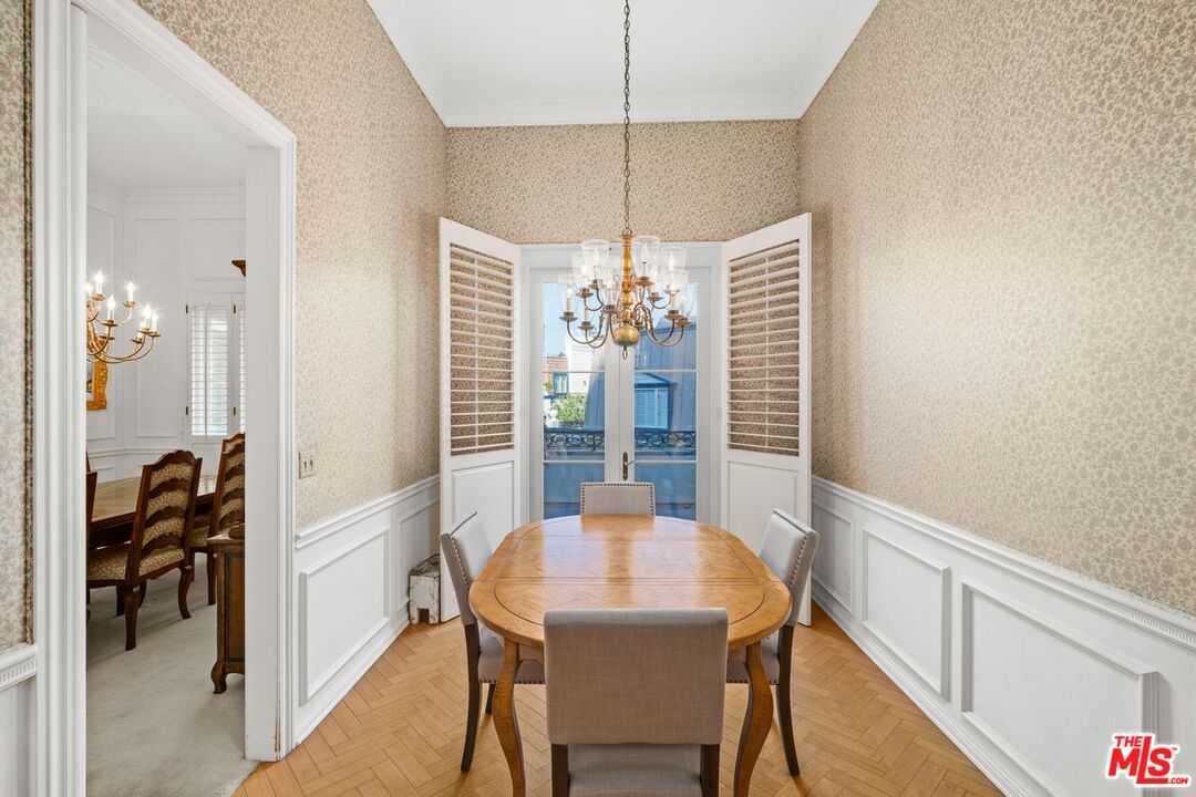 Los Angeles, California, 90067, United States, 3 Bedrooms Bedrooms, ,5 BathroomsBathrooms,Residential,For Sale,1924921