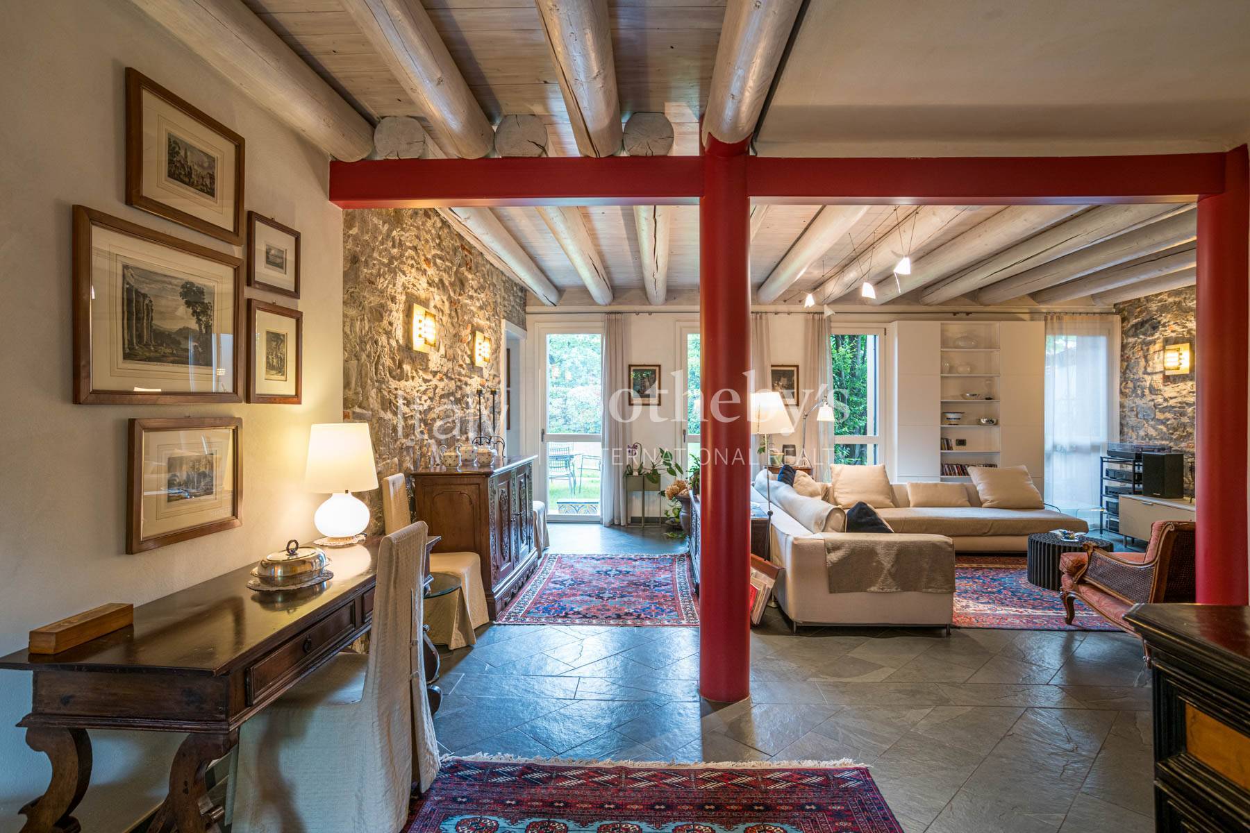  Charming farmhouse surrounded by greenery - 物件實景