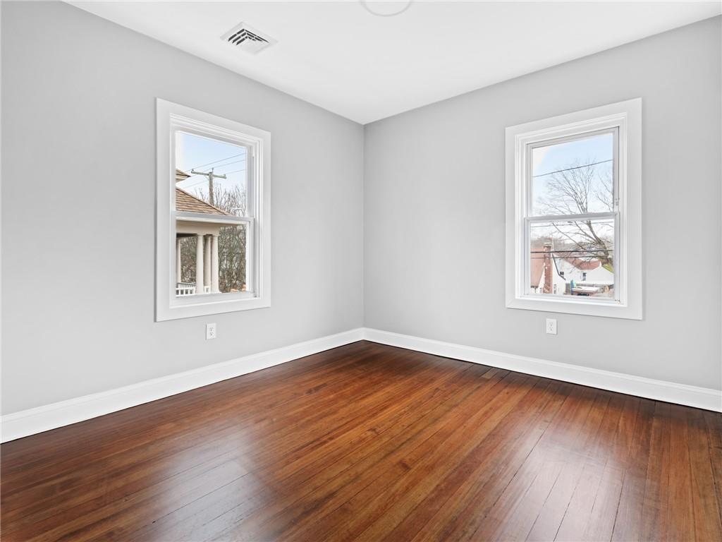 Providence, Rhode Island, 02908, United States, 4 Bedrooms Bedrooms, ,2 BathroomsBathrooms,Residential,For Sale,2007519