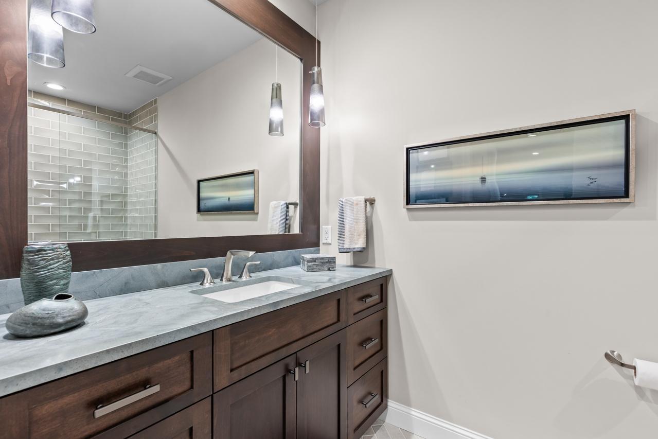 Wayzata, Minnesota, 55391, United States, 4 Bedrooms Bedrooms, ,1 BathroomBathrooms,Residential,For Sale,1885458
