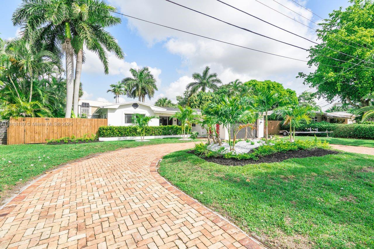 Wilton Manors, Florida, 33334, United States, 2 Bedrooms Bedrooms, ,2 BathroomsBathrooms,Residential,For Sale,1846984