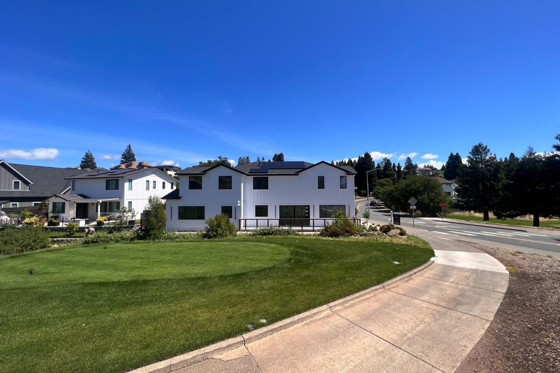  3701 Cross Creek Road, Santa Rosa, CA 95403 - 物件實景