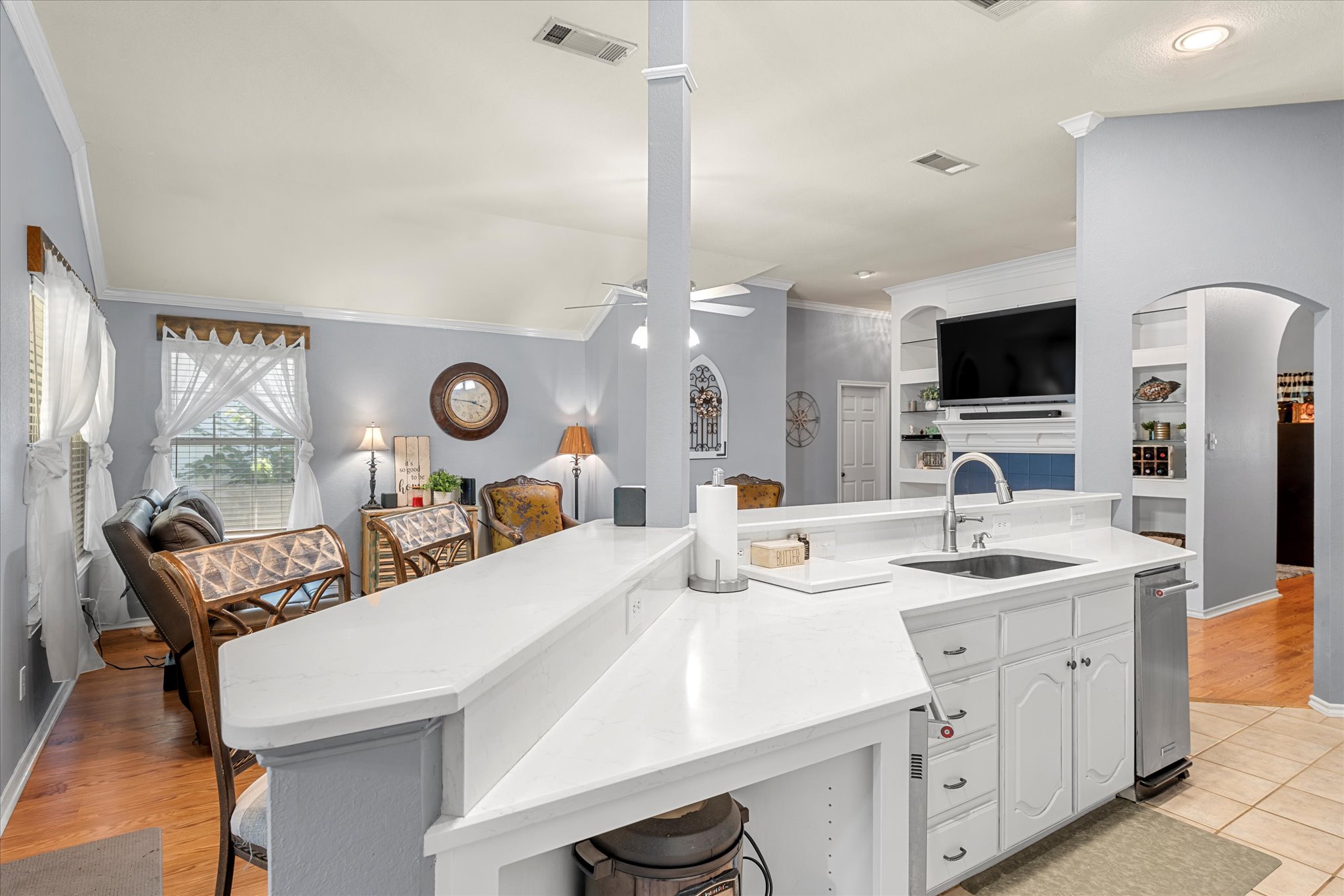 Gun Barrel City, Texas, 75156, United States, 3 Bedrooms Bedrooms, ,2 BathroomsBathrooms,Residential,For Sale,1862445