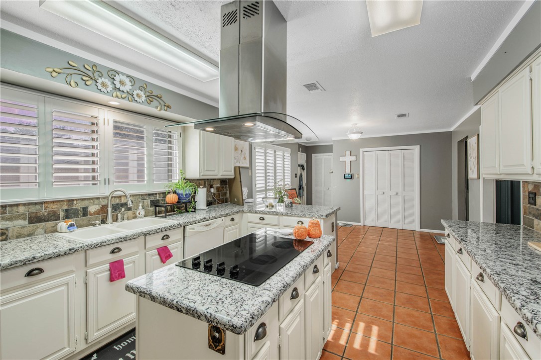 Bryan, Texas, 77802, United States, 3 Bedrooms Bedrooms, ,2 BathroomsBathrooms,Residential,For Sale,1975347