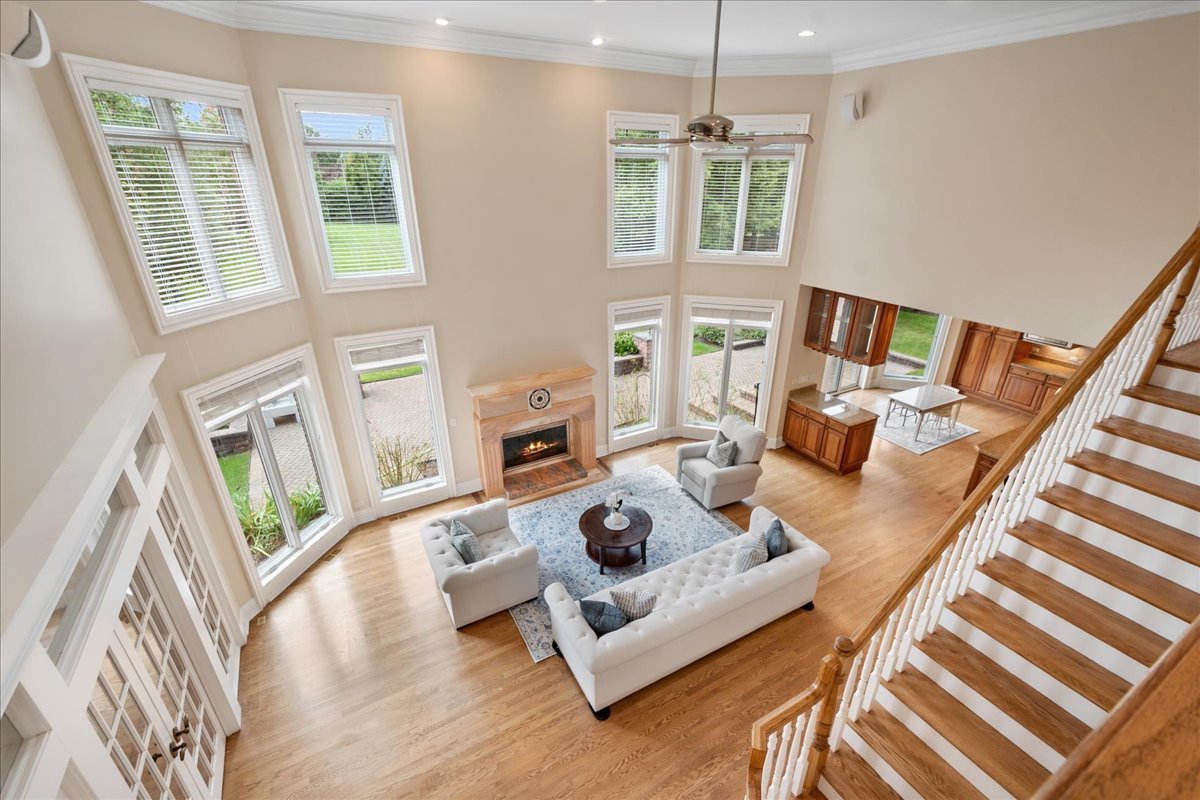 Vernon Hills, Illinois, 60061, United States, 4 Bedrooms Bedrooms, ,4 BathroomsBathrooms,Residential,For Sale,1940393