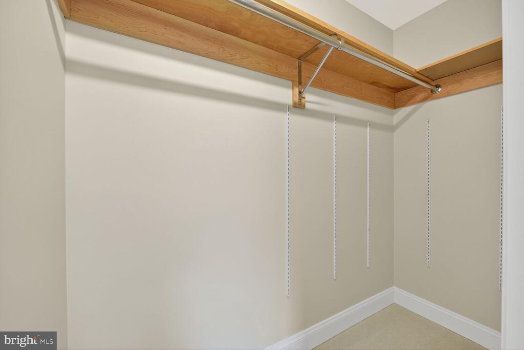 Arlington, Virginia, 22213, United States, 5 Bedrooms Bedrooms, ,5 BathroomsBathrooms,Residential,For Sale,1982488