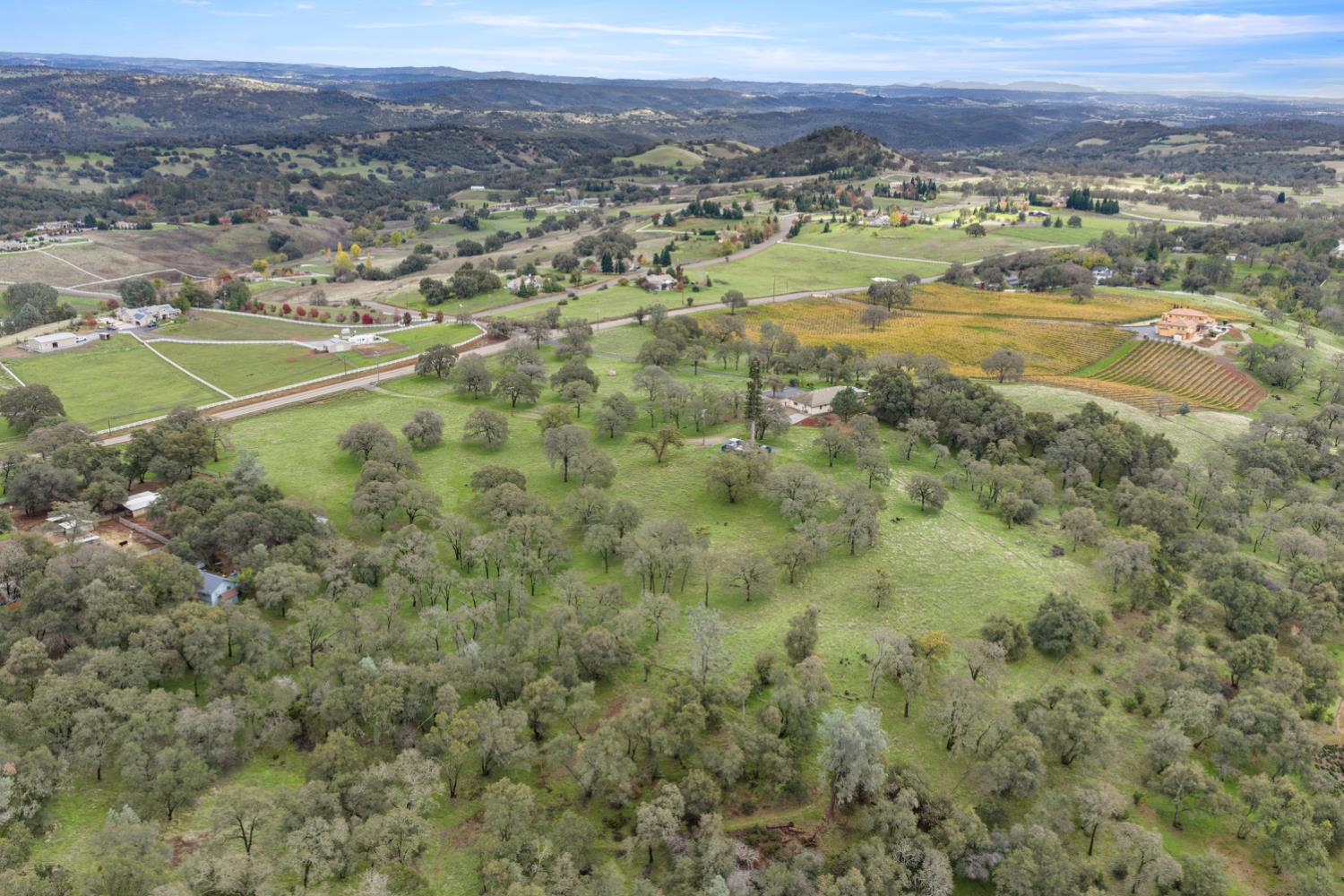 Shingle Springs, California, 95682, United States, 3 Bedrooms Bedrooms, ,3 BathroomsBathrooms,Residential,For Sale,1997420