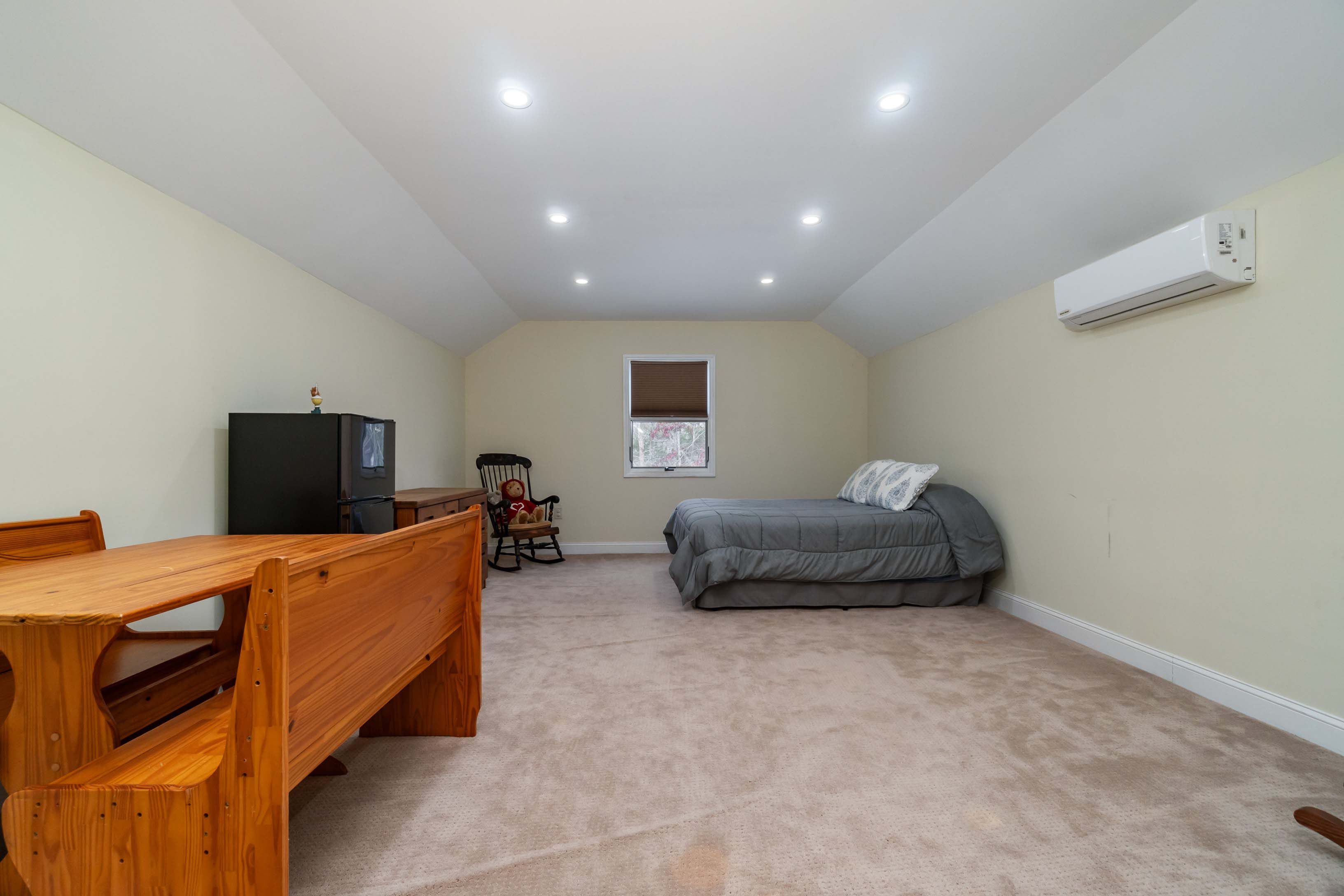 Oriental, North Carolina, 28571, United States, 3 Bedrooms Bedrooms, ,3 BathroomsBathrooms,Residential,For Sale,2005198