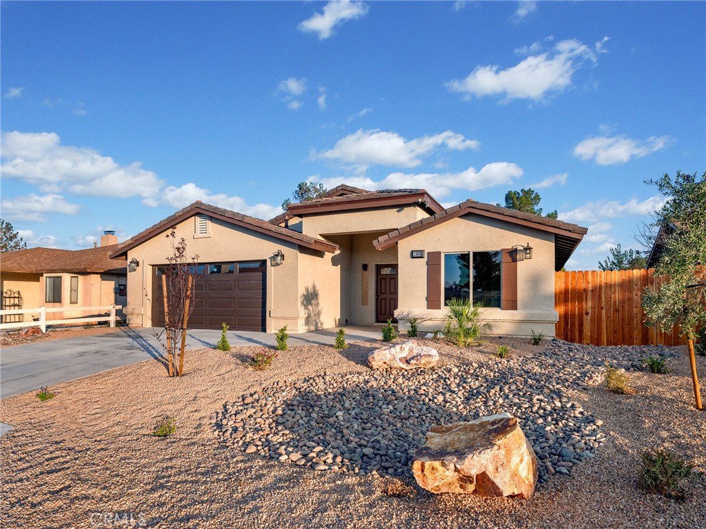 Victorville, California, 92395, United States, 3 Bedrooms Bedrooms, ,2 BathroomsBathrooms,Residential,For Sale,1948419