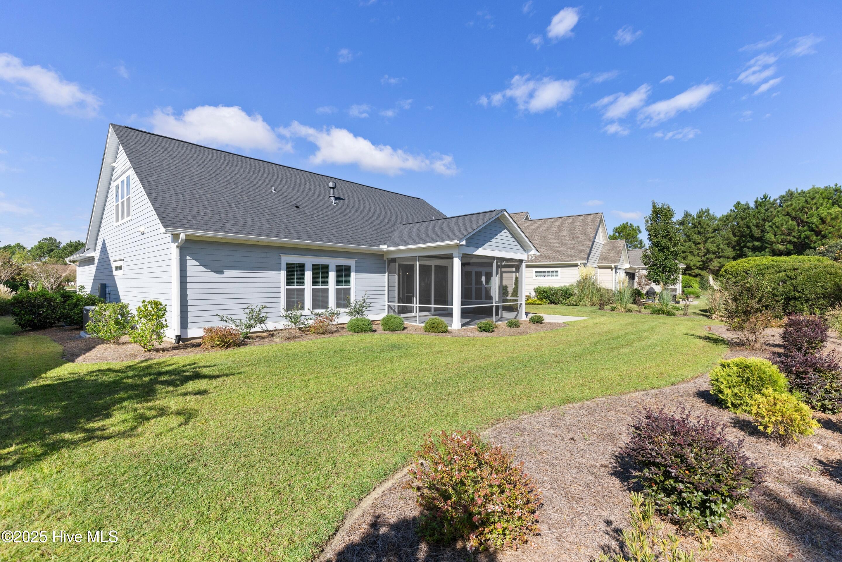 Leland, North Carolina, 28451, United States, 3 Bedrooms Bedrooms, ,3 BathroomsBathrooms,Residential,For Sale,1948682