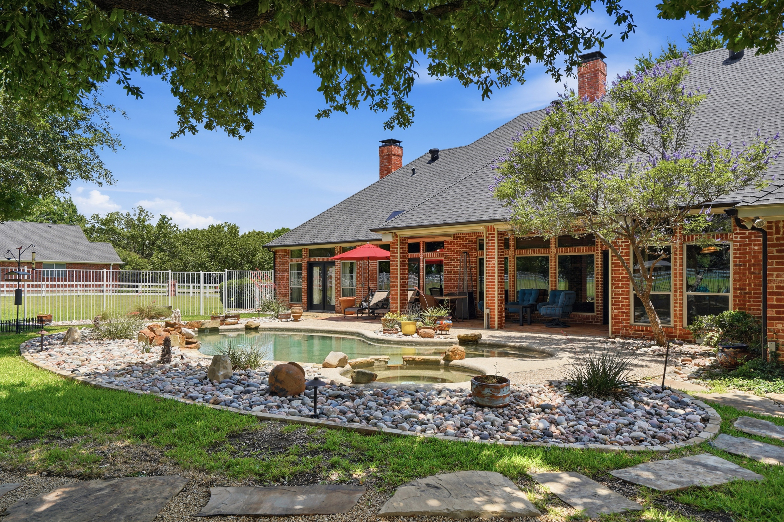  2 Acres of Country Living in Lucas, Texas - 物件實景