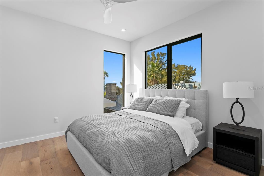 Indian Rocks Beach, Florida, 33785, United States, 8 Bedrooms Bedrooms, ,11 BathroomsBathrooms,Residential,For Sale,1997282