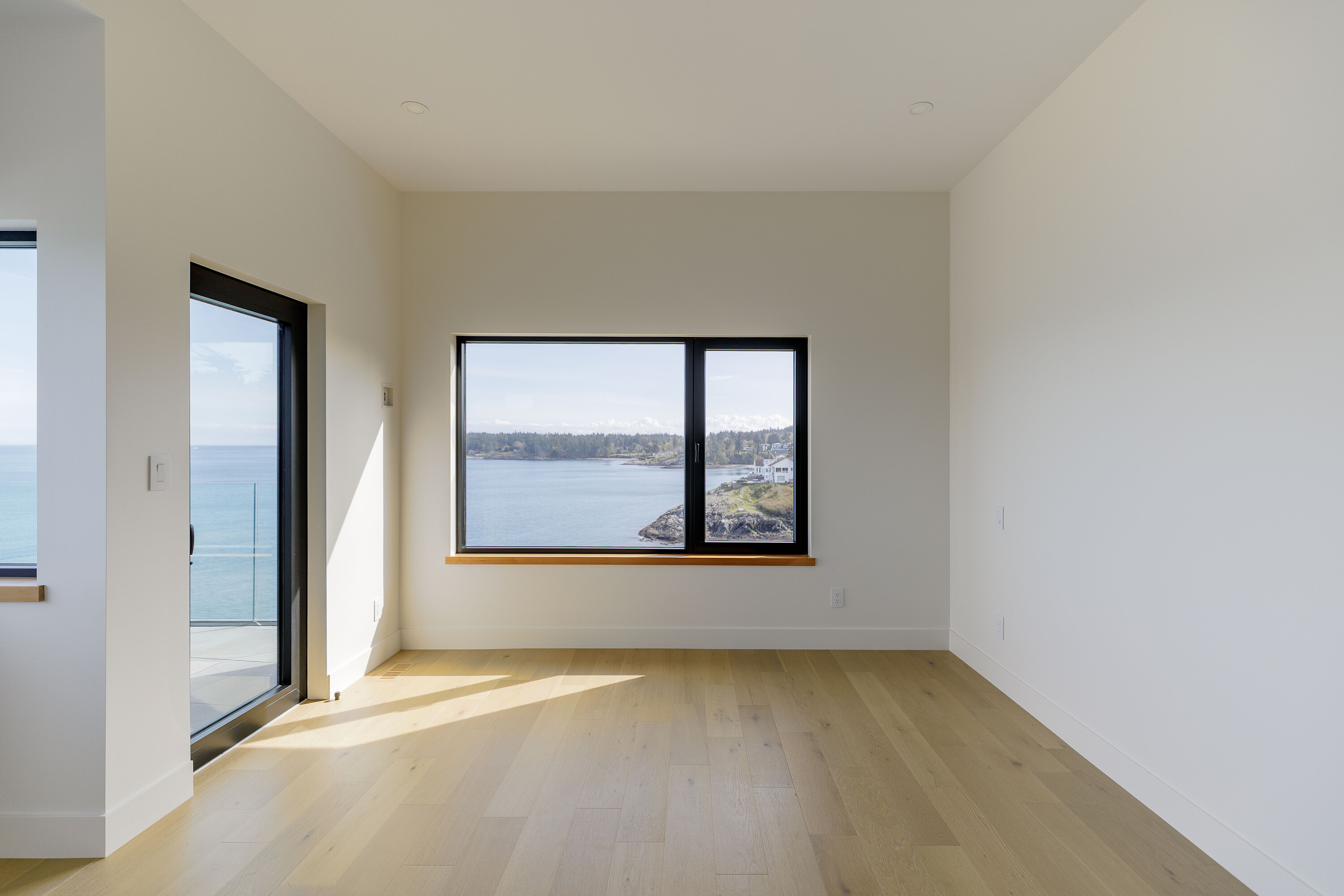  Panoramic Saanich Oceanfront - 物件實景