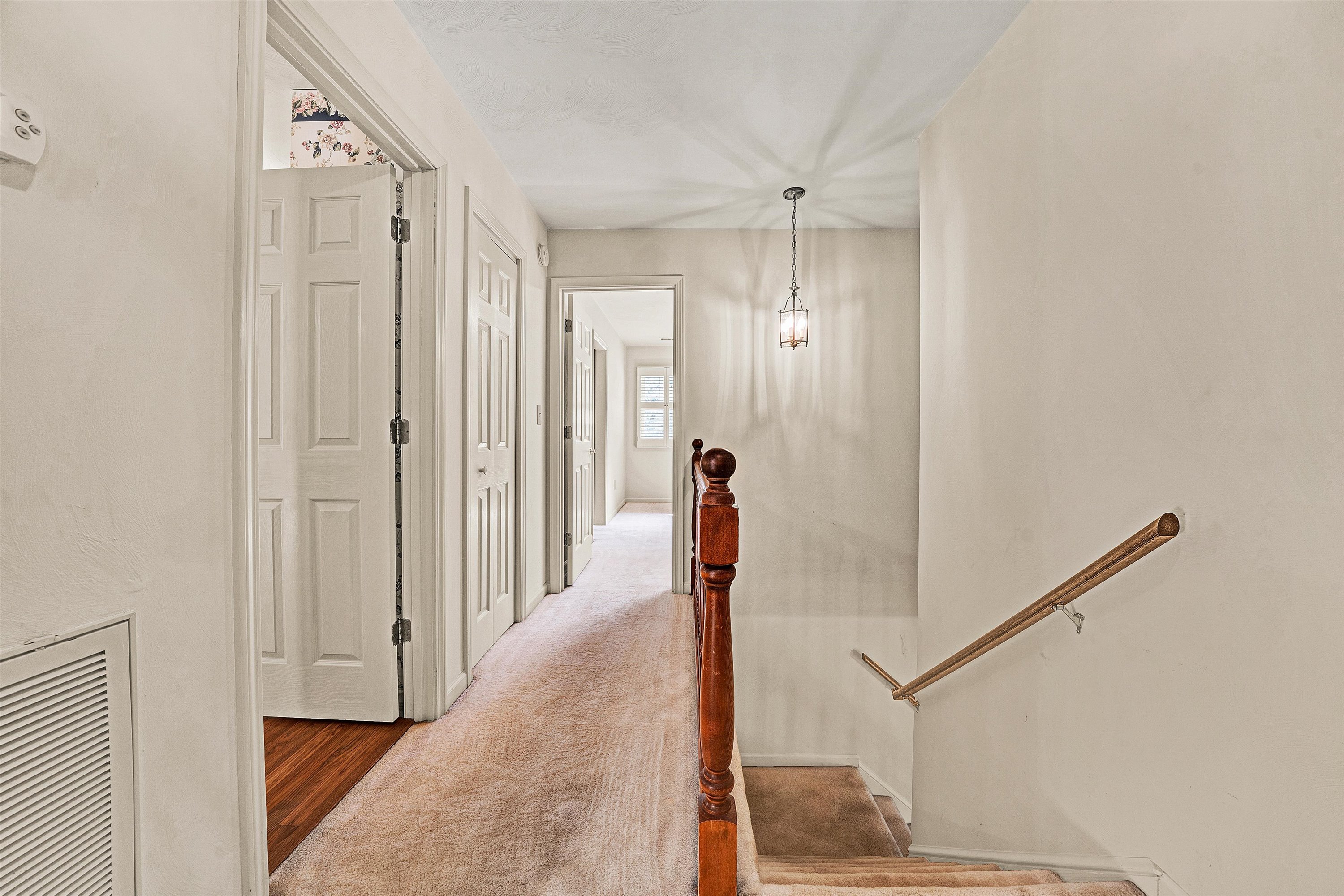 Bedford, Virginia, 24523, United States, 4 Bedrooms Bedrooms, ,4 BathroomsBathrooms,Residential,For Sale,1914324