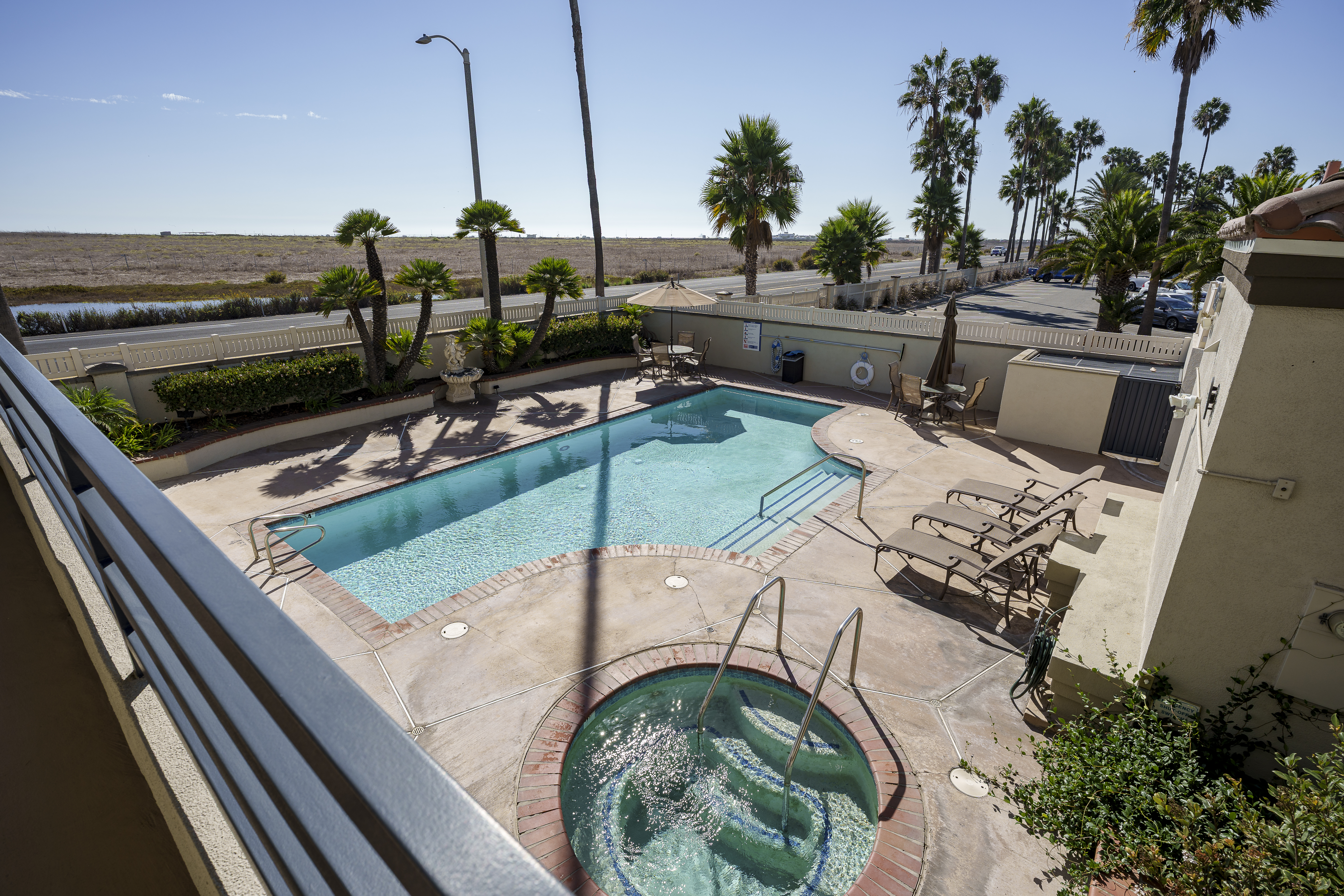  4165 Warner Avenue, Huntington Beach, CA 92649 - 物件實景