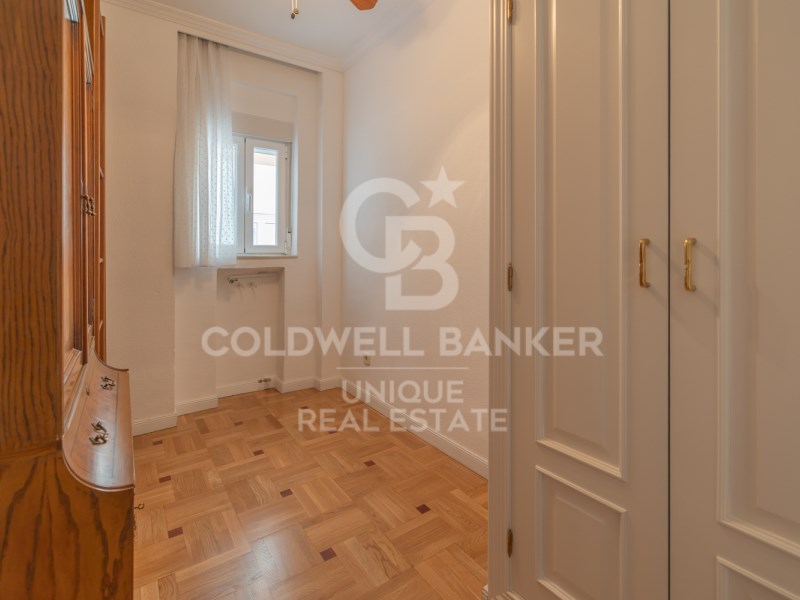 Madrid, Comunidad de Madrid, ES, 5 Bedrooms Bedrooms, ,3 BathroomsBathrooms,Residential,For Sale,1847498