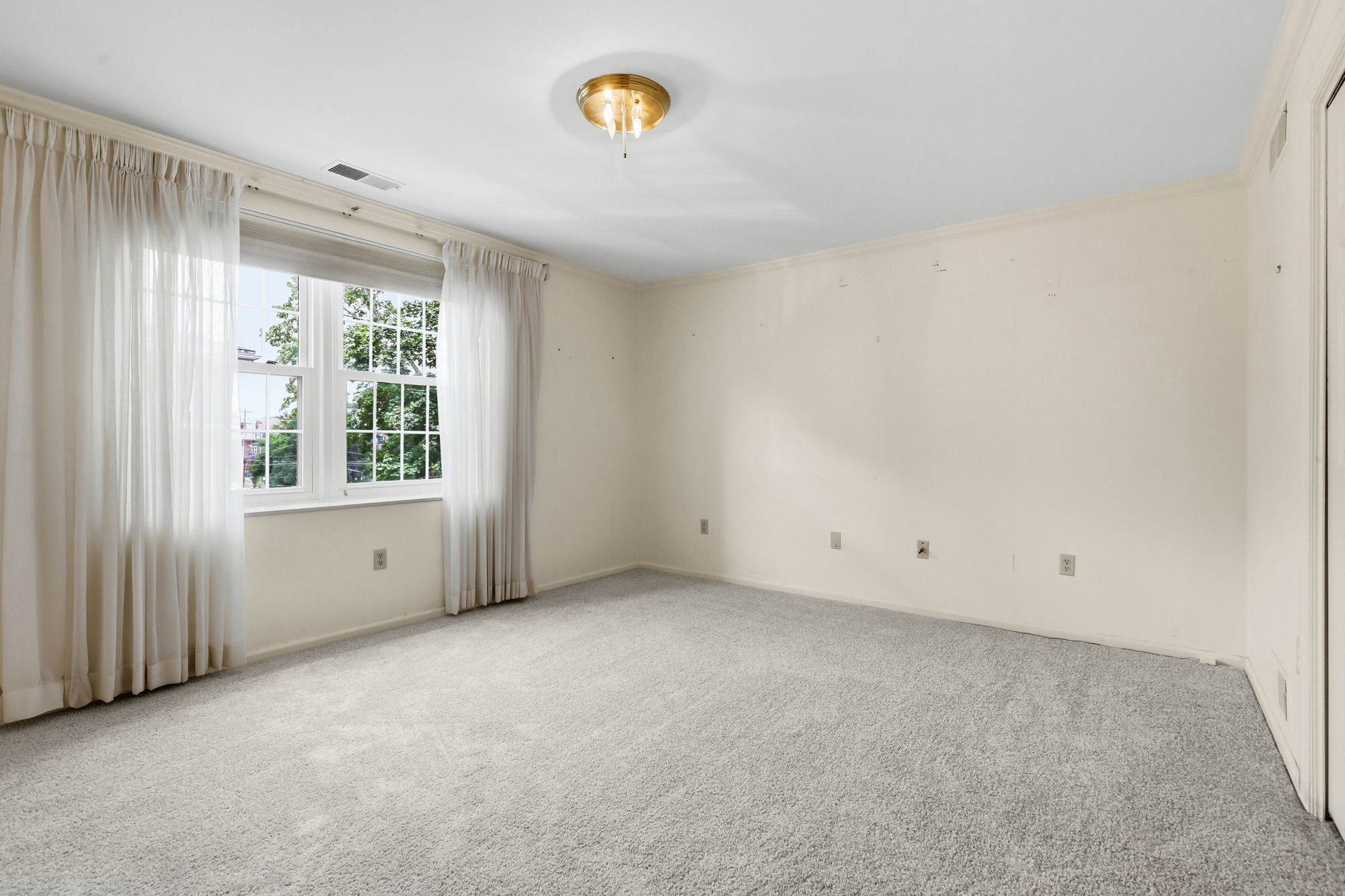  4677 Bayard Street #204, Pittsburgh, PA 15213 - 物件實景