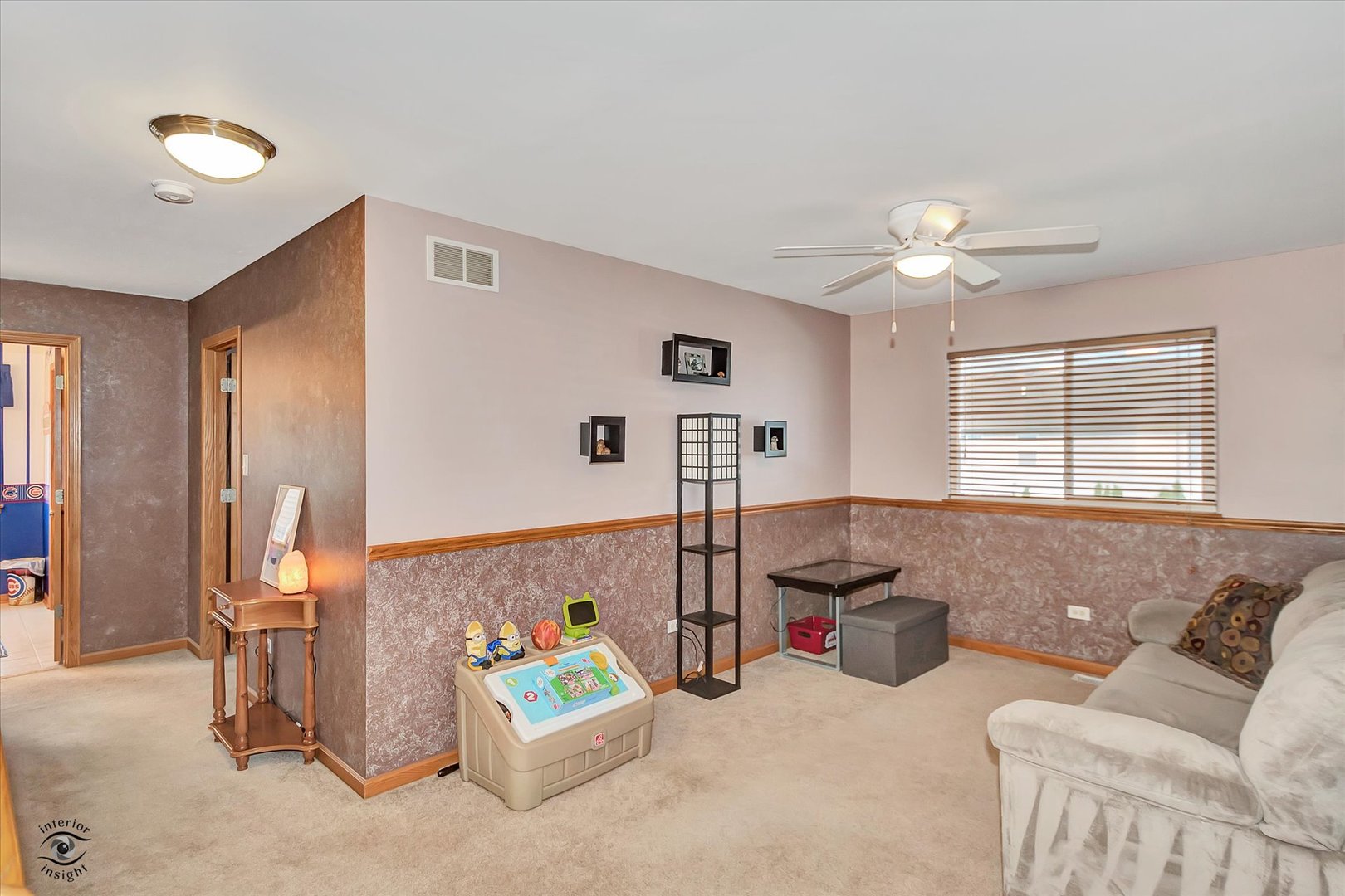Plainfield, Illinois, 60586, United States, 4 Bedrooms Bedrooms, ,3 BathroomsBathrooms,Residential,For Sale,1861546