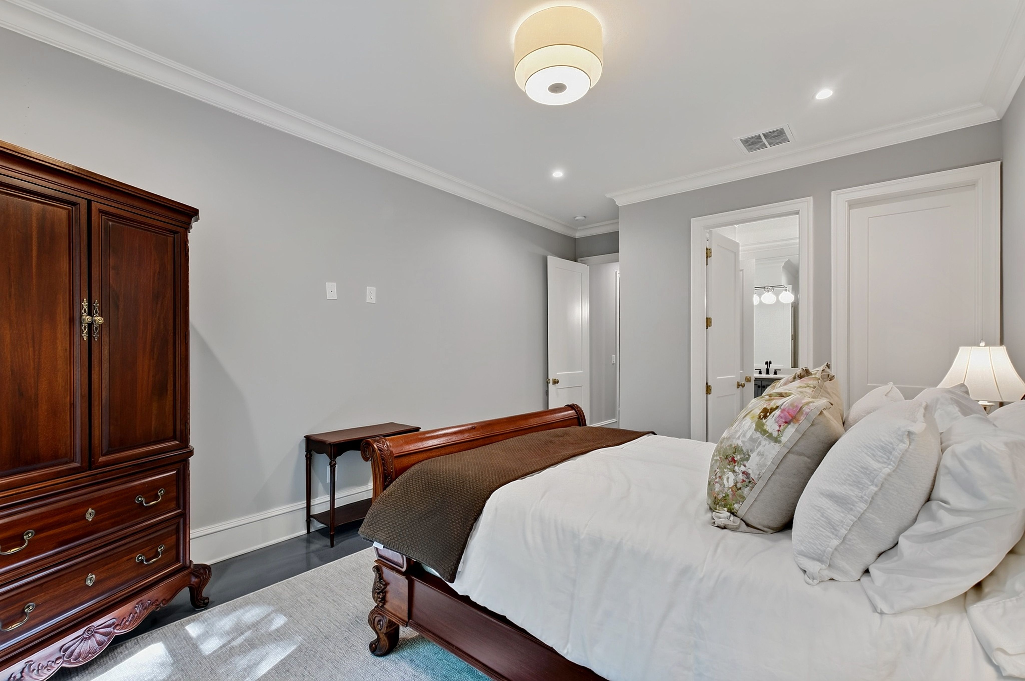  200 Pasquotank Drive, Raleigh, NC 27609 - 物件實景