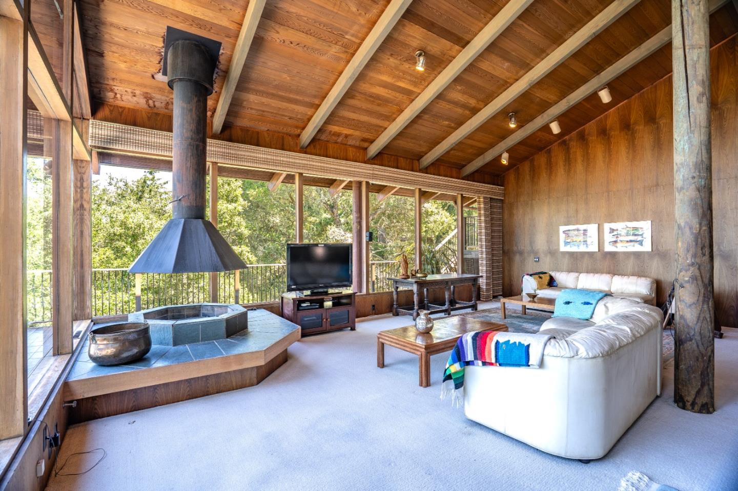 Woodside, California, 94062, United States, 3 Bedrooms Bedrooms, ,4 BathroomsBathrooms,Residential,For Sale,1848969