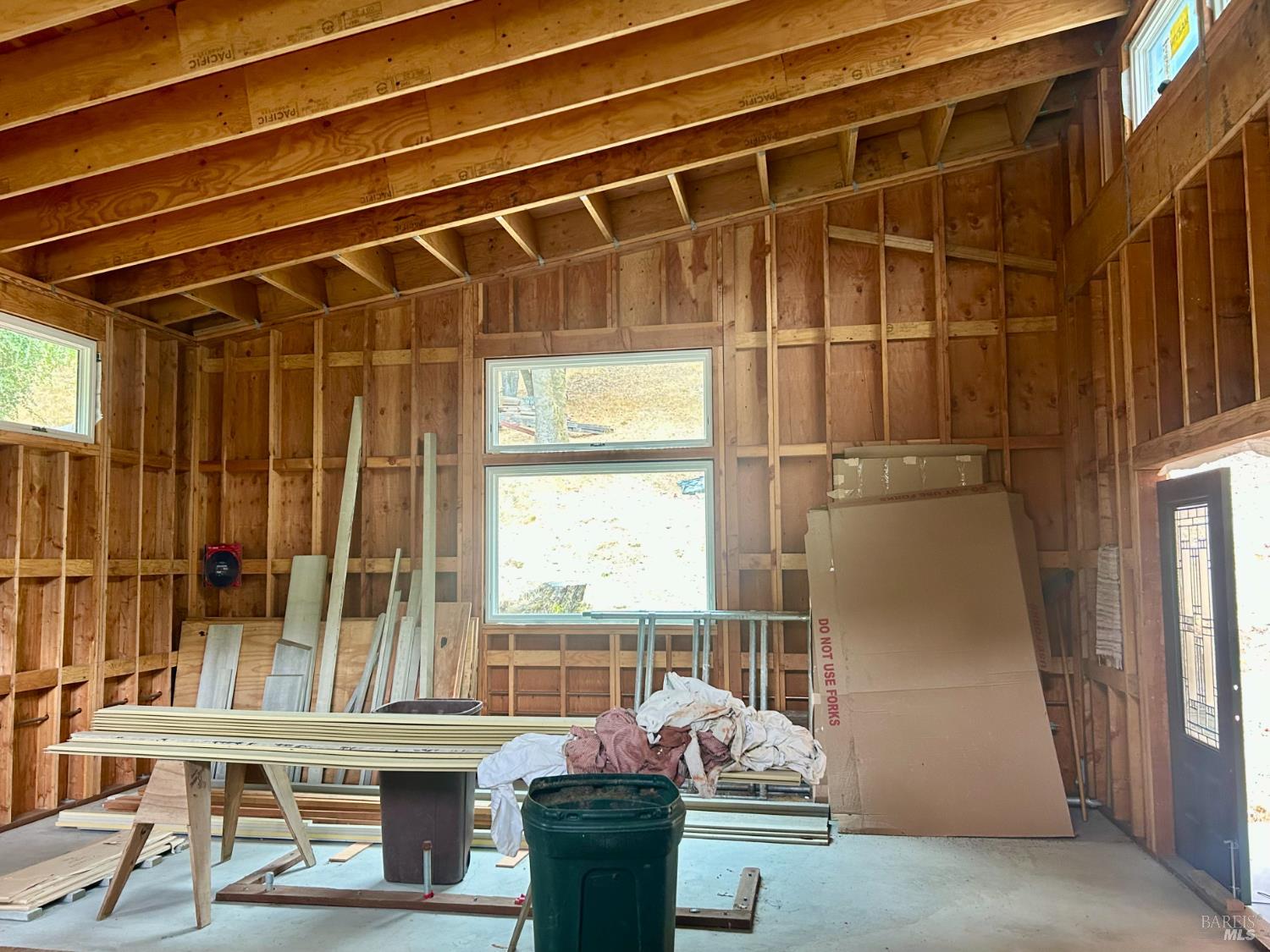 Fairfax, California, 94930, United States, 3 Bedrooms Bedrooms, ,4 BathroomsBathrooms,Residential,For Sale,1987516