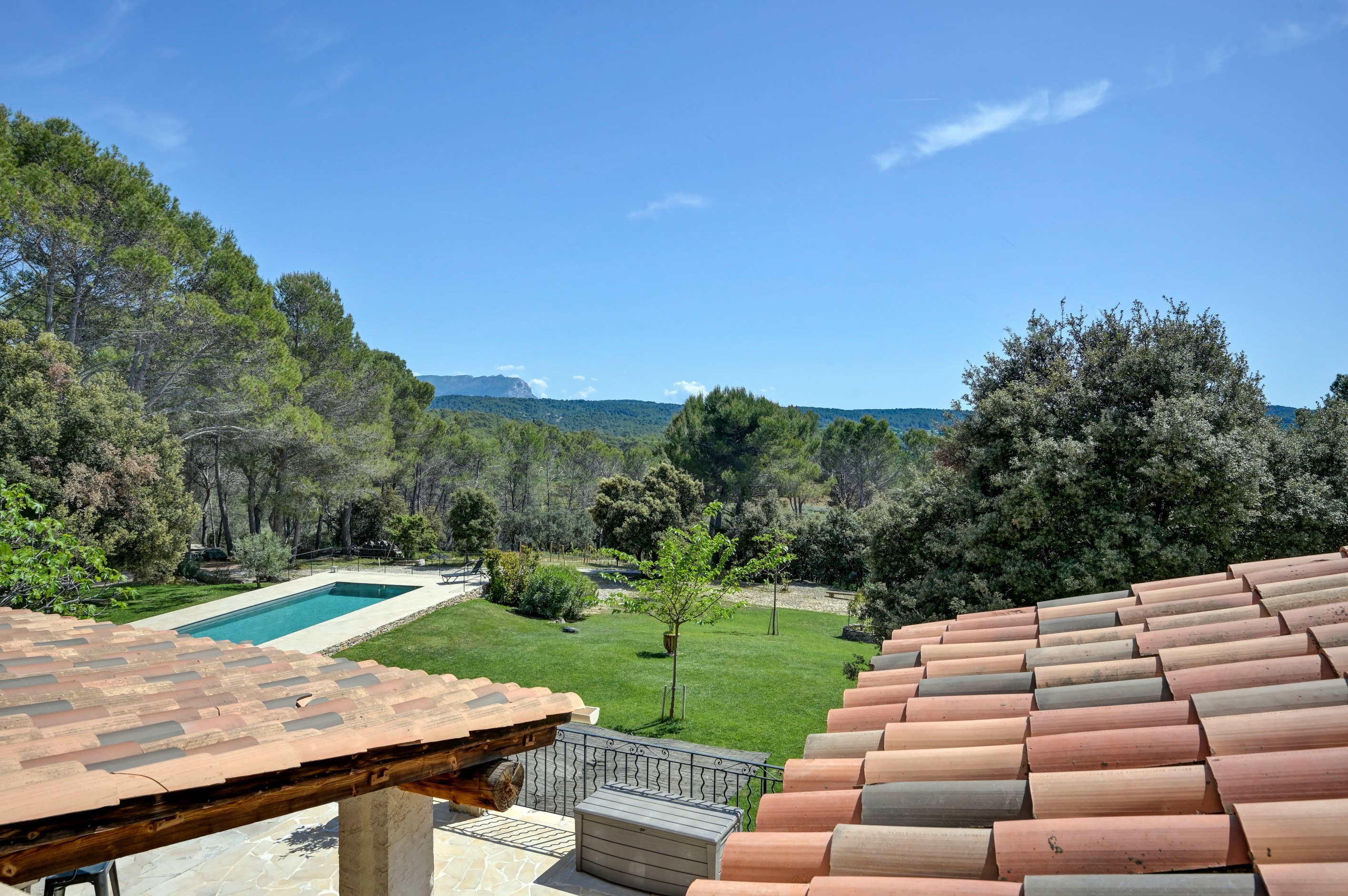  Exceptional Property – Venelles, - 物件實景