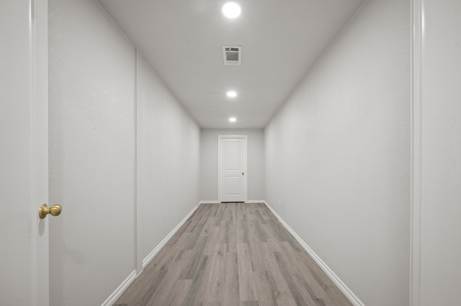 Menifee, California, 92587, United States, 5 Bedrooms Bedrooms, ,4 BathroomsBathrooms,Residential,For Sale,1986088