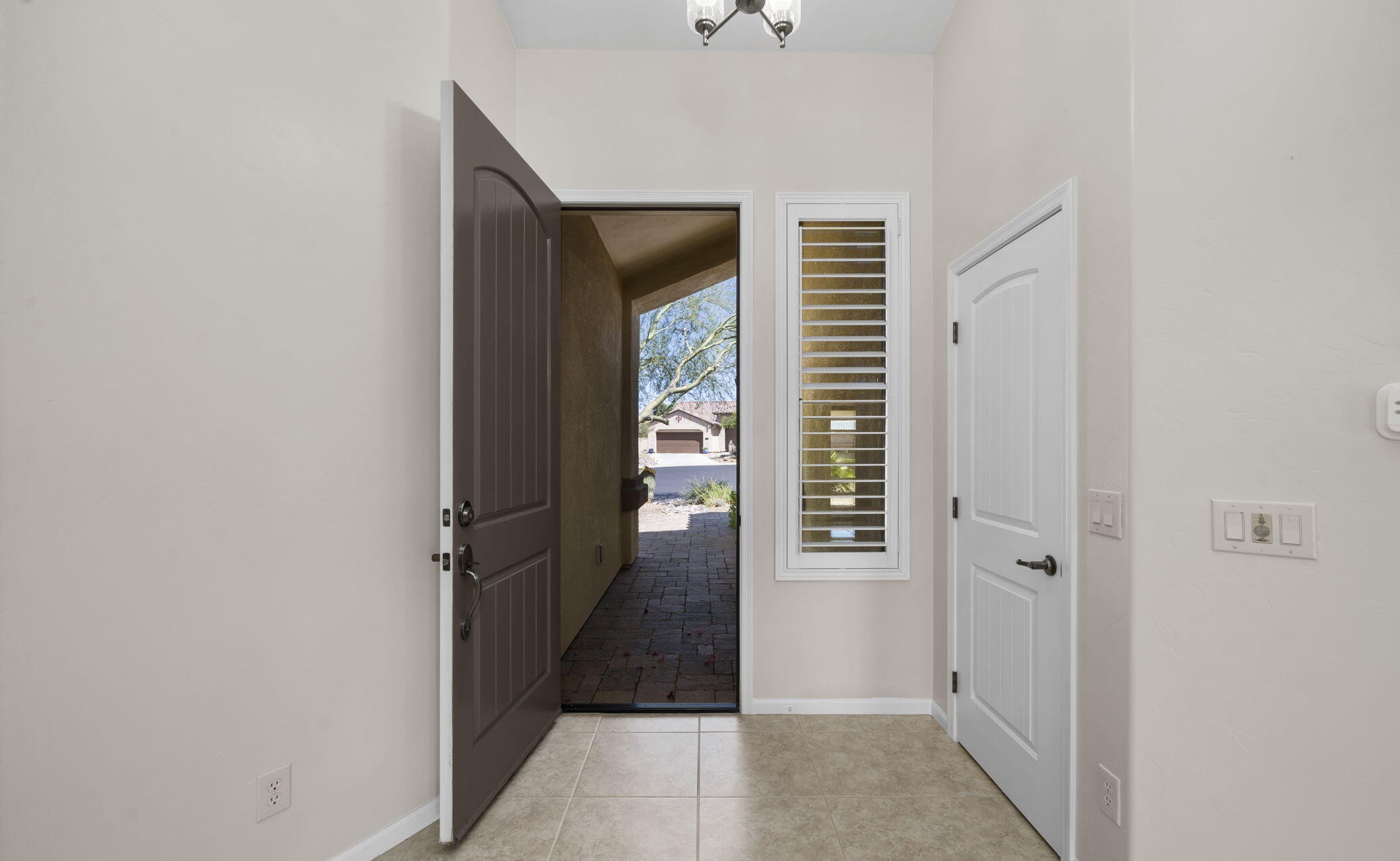  763 N Skywalker Place  Green Valley, AZ - 物件實景