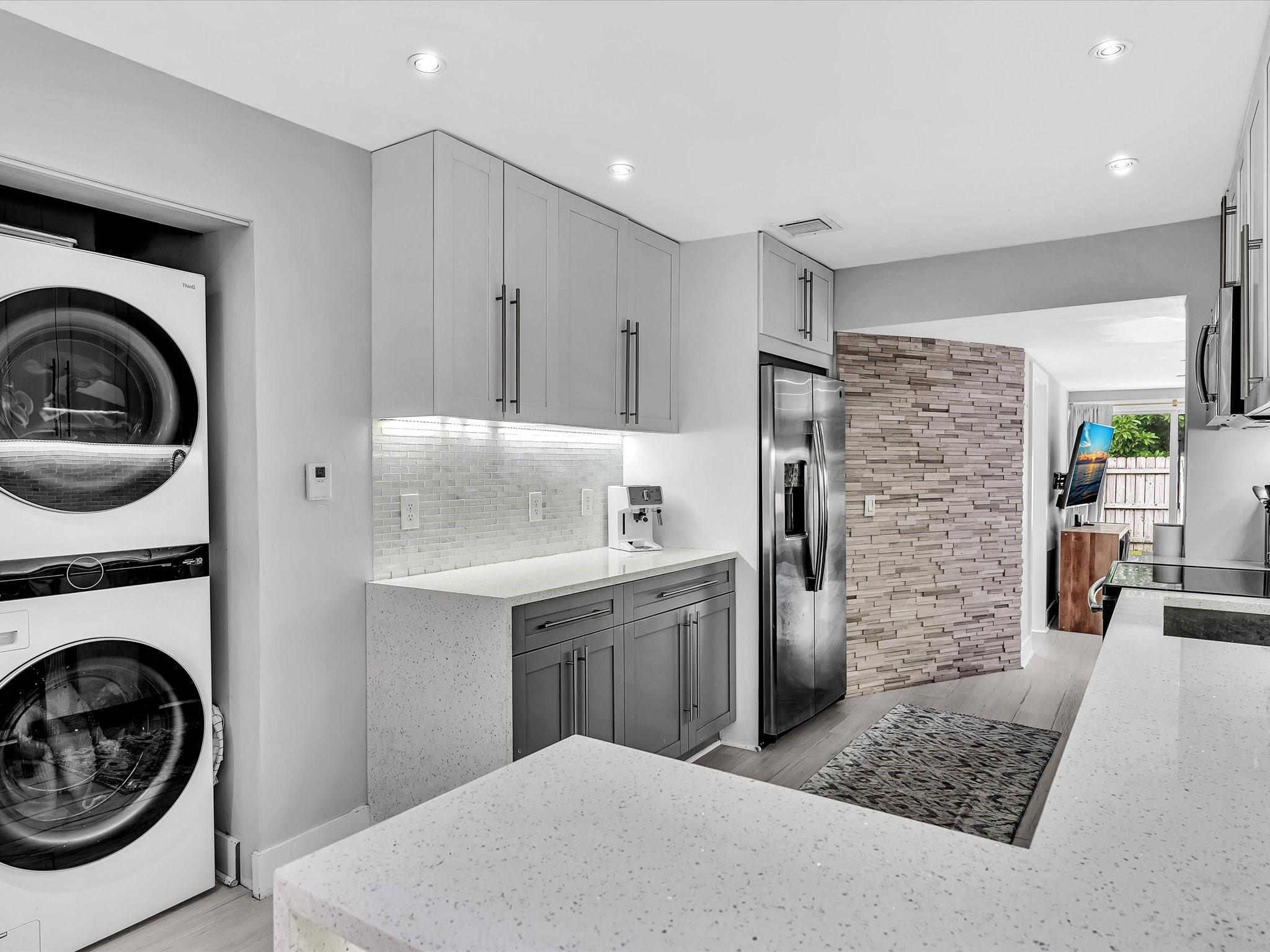 Fort Lauderdale, Florida, 33309, United States, 3 Bedrooms Bedrooms, ,2 BathroomsBathrooms,Residential,For Sale,1989951