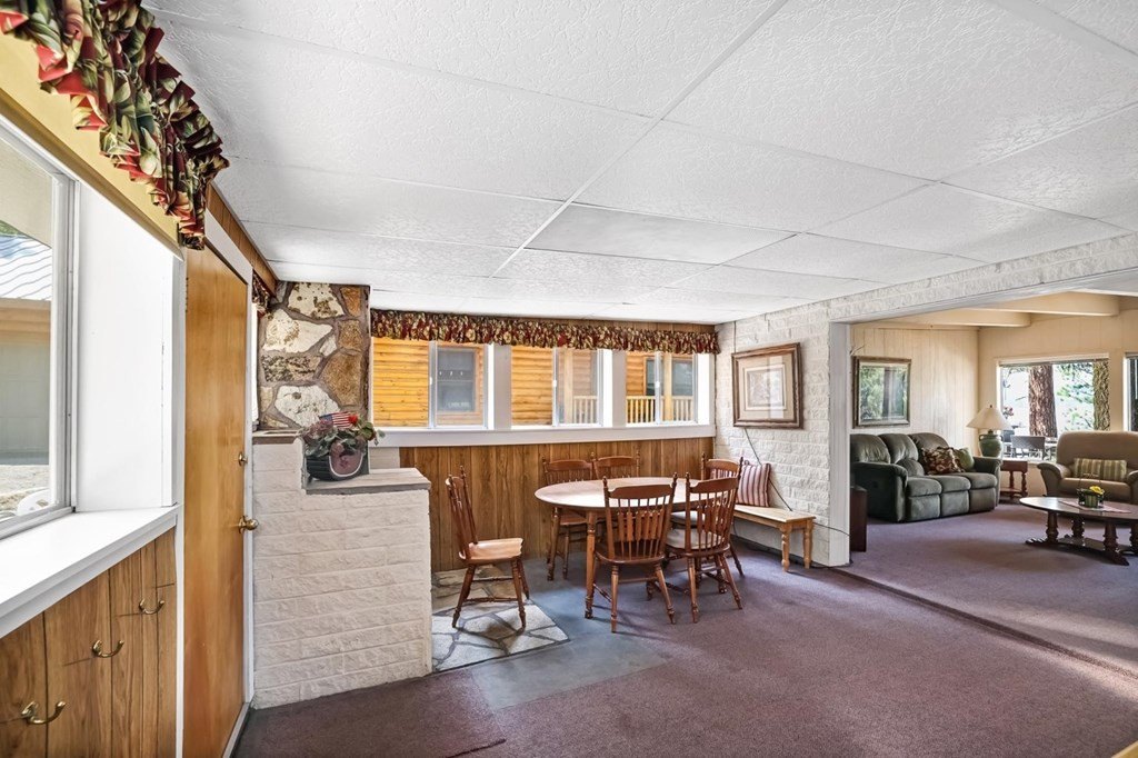 McCall, Idaho, 83638, United States, 4 Bedrooms Bedrooms, ,2 BathroomsBathrooms,Residential,For Sale,1825248
