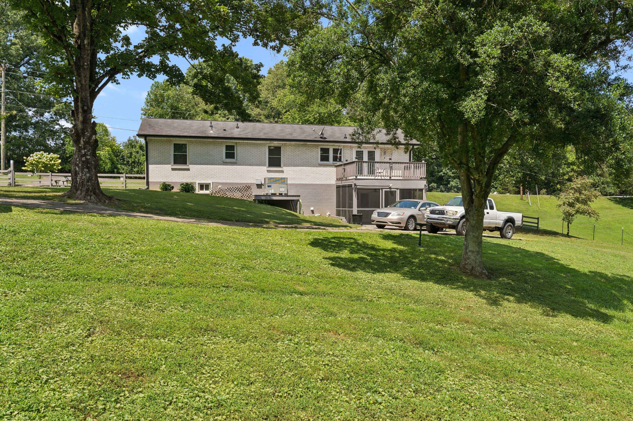 Nashville, Tennessee, 37217, United States, 3 Bedrooms Bedrooms, ,2 BathroomsBathrooms,Residential,For Sale,1913625