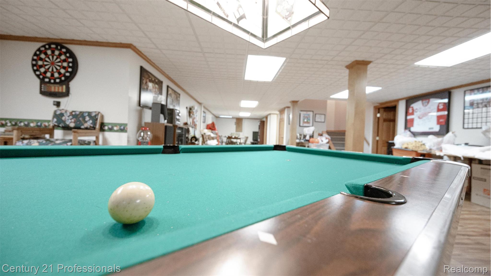 RochesterHills, Michigan, 48309, United States, 4 Bedrooms Bedrooms, ,4 BathroomsBathrooms,Residential,For Sale,1980404