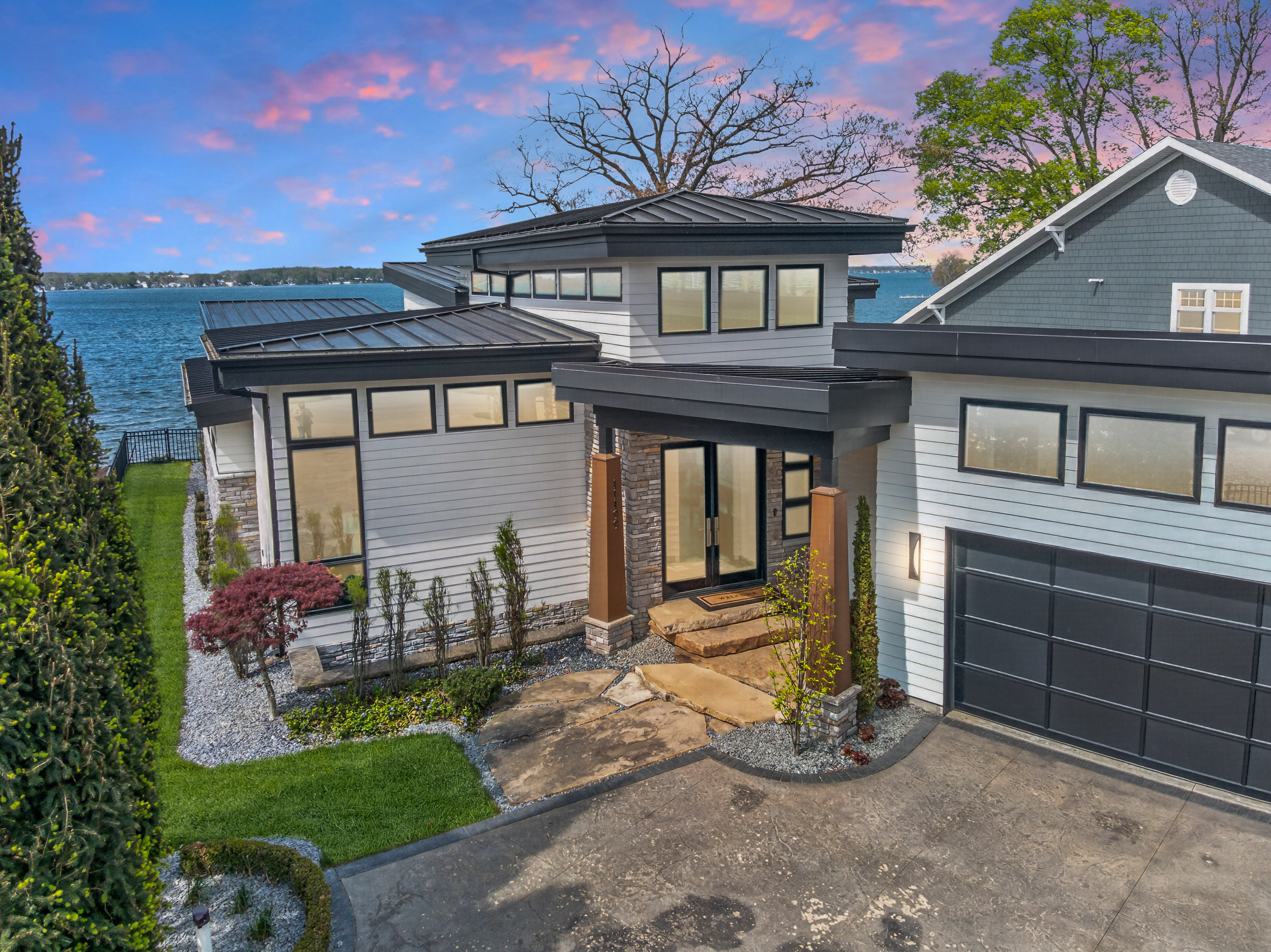  Modern Four Bedroom Set Along the Shores of Lake Wawasee - 物件實景