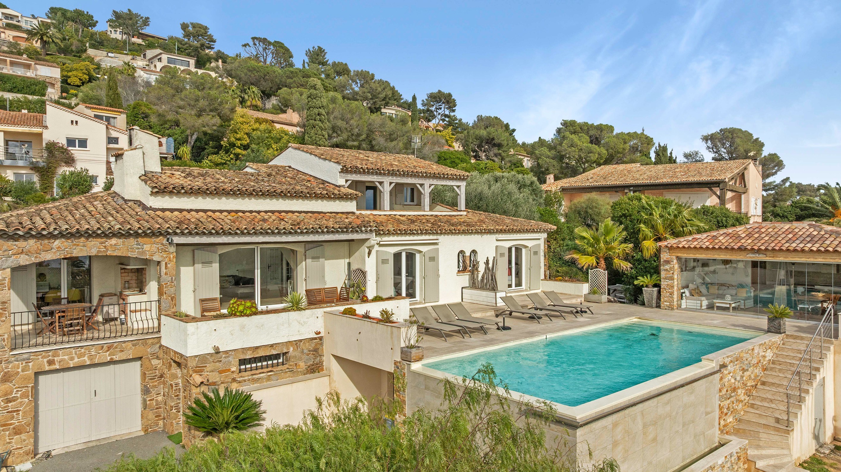 Les Issambres luxury sea-view villa, 6 bedrooms, pools, walking distance to bea… - 物件實景