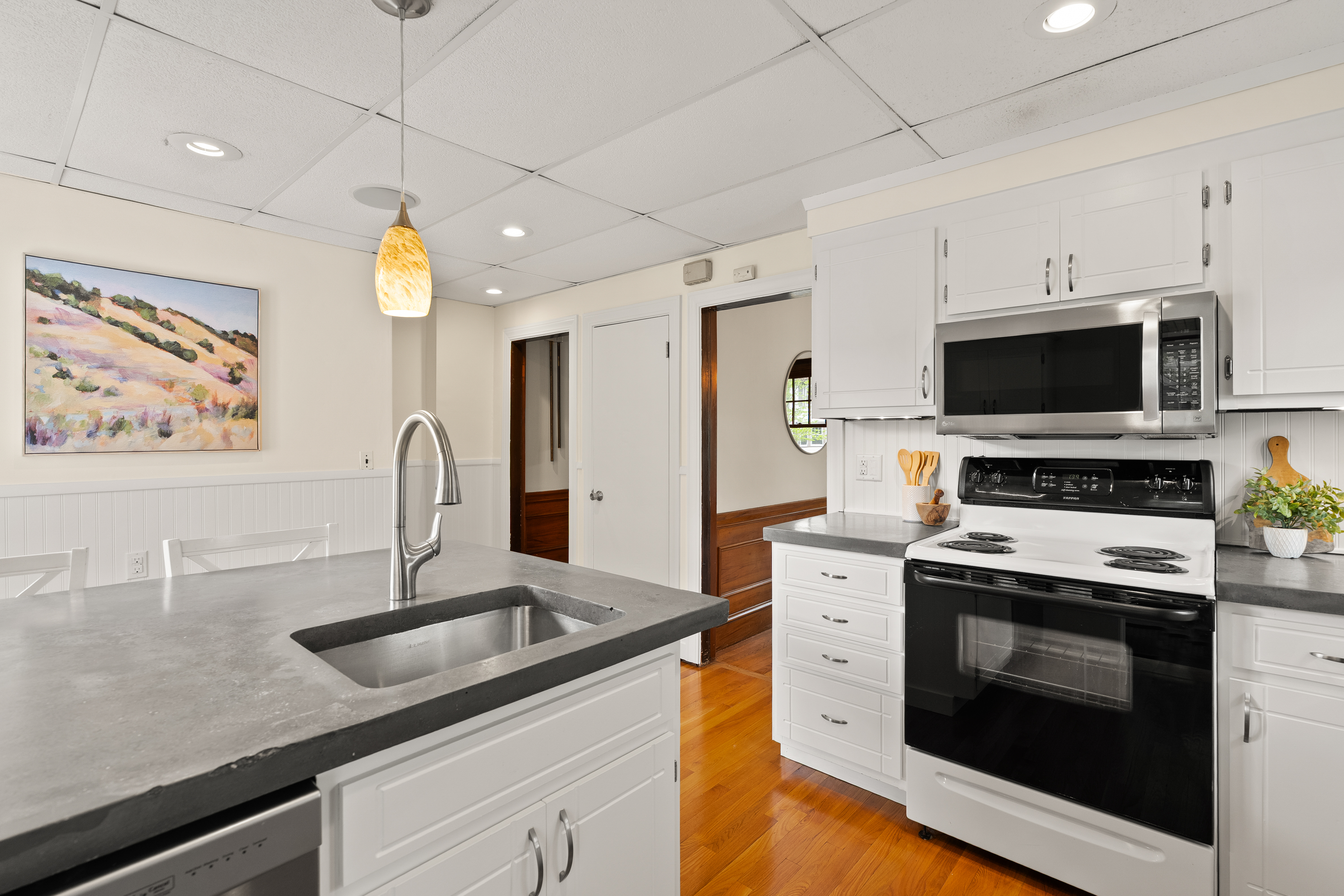  31 Whittier Rd, Medford, MA, 02155 - 物件實景