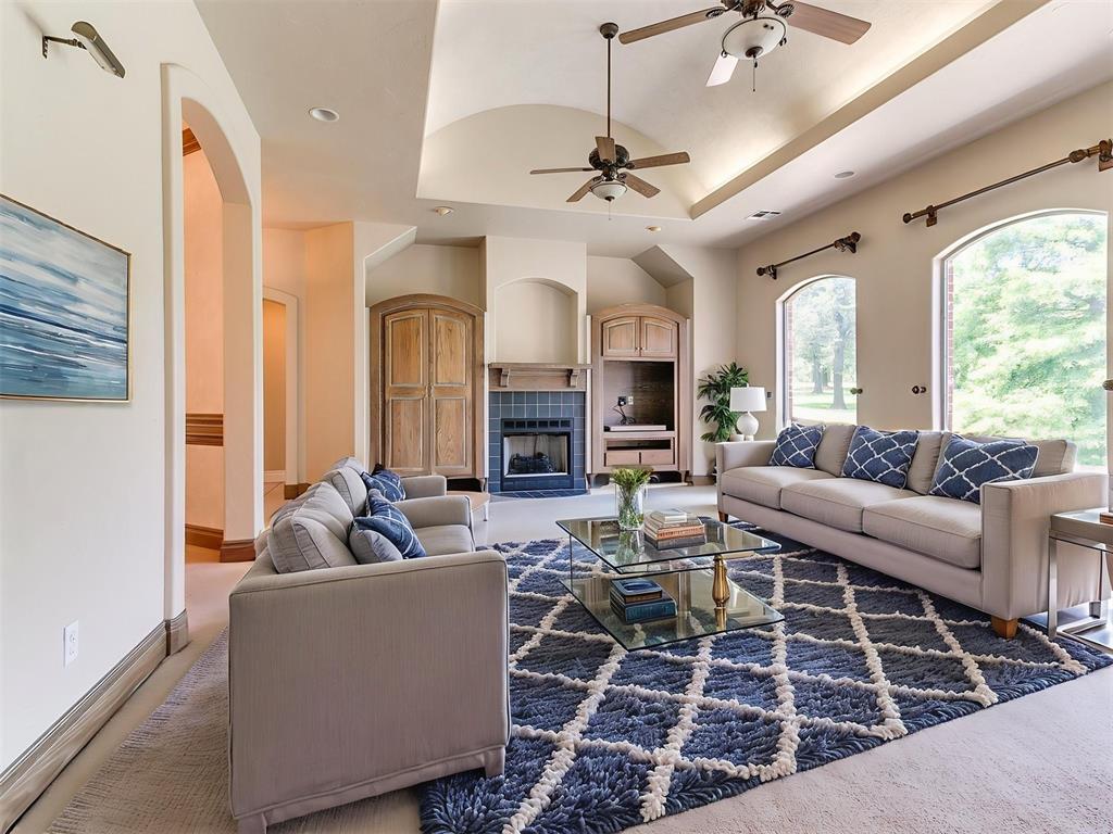 Choctaw, Oklahoma, 73020, United States, 4 Bedrooms Bedrooms, ,5 BathroomsBathrooms,Residential,For Sale,1978784