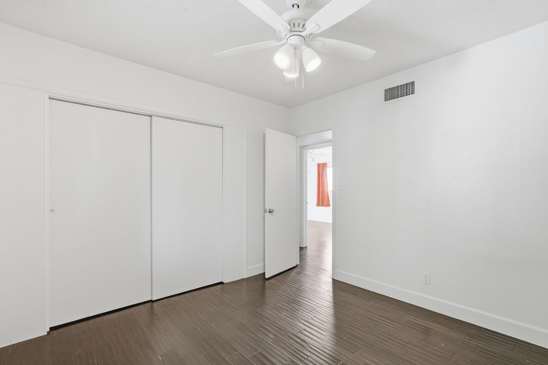  1901 E Missouri Avenue 204  Phoenix, AZ - 物件實景