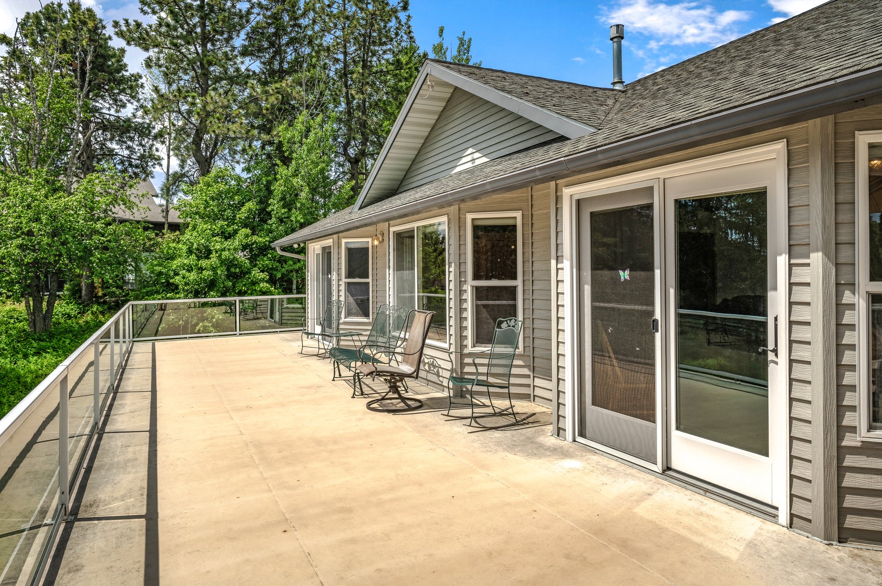 Sandpoint, Idaho, 83864, United States, 4 Bedrooms Bedrooms, ,4 BathroomsBathrooms,Residential,For Sale,1834691