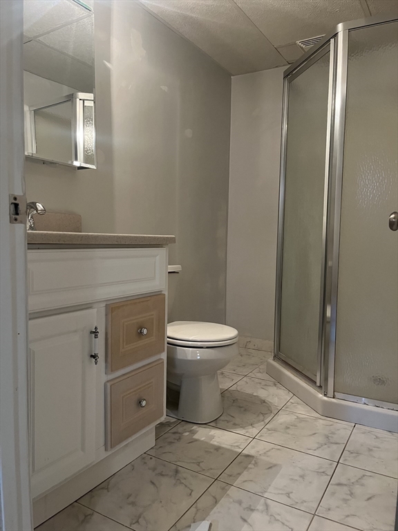 Everett, Massachusetts, 02149, United States, 3 Bedrooms Bedrooms, ,3 BathroomsBathrooms,Residential,For Sale,1923933