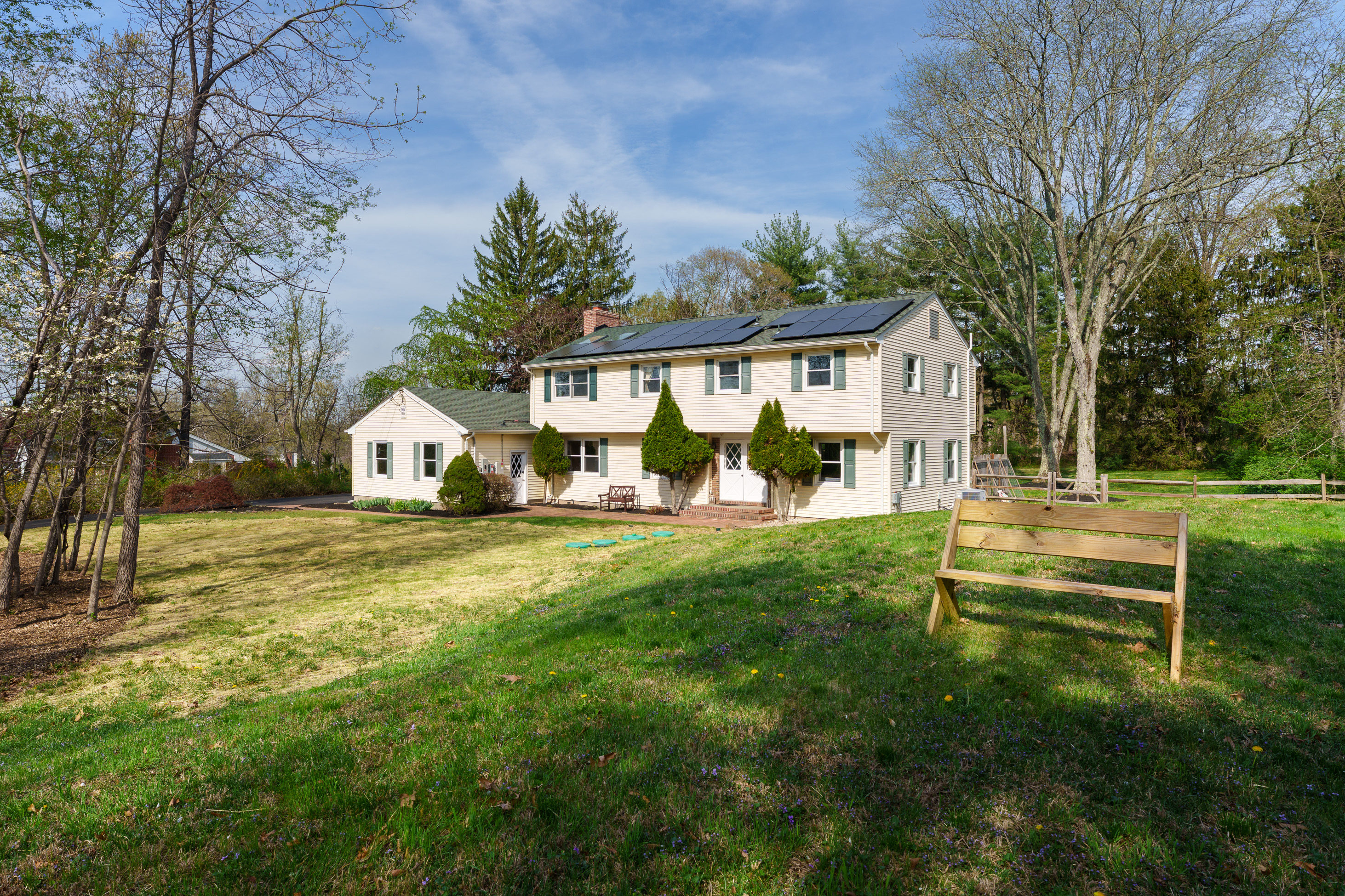  Smart Upgrades and Stylish Spaces Define This Montgomery Township Showstopper - 物件實景