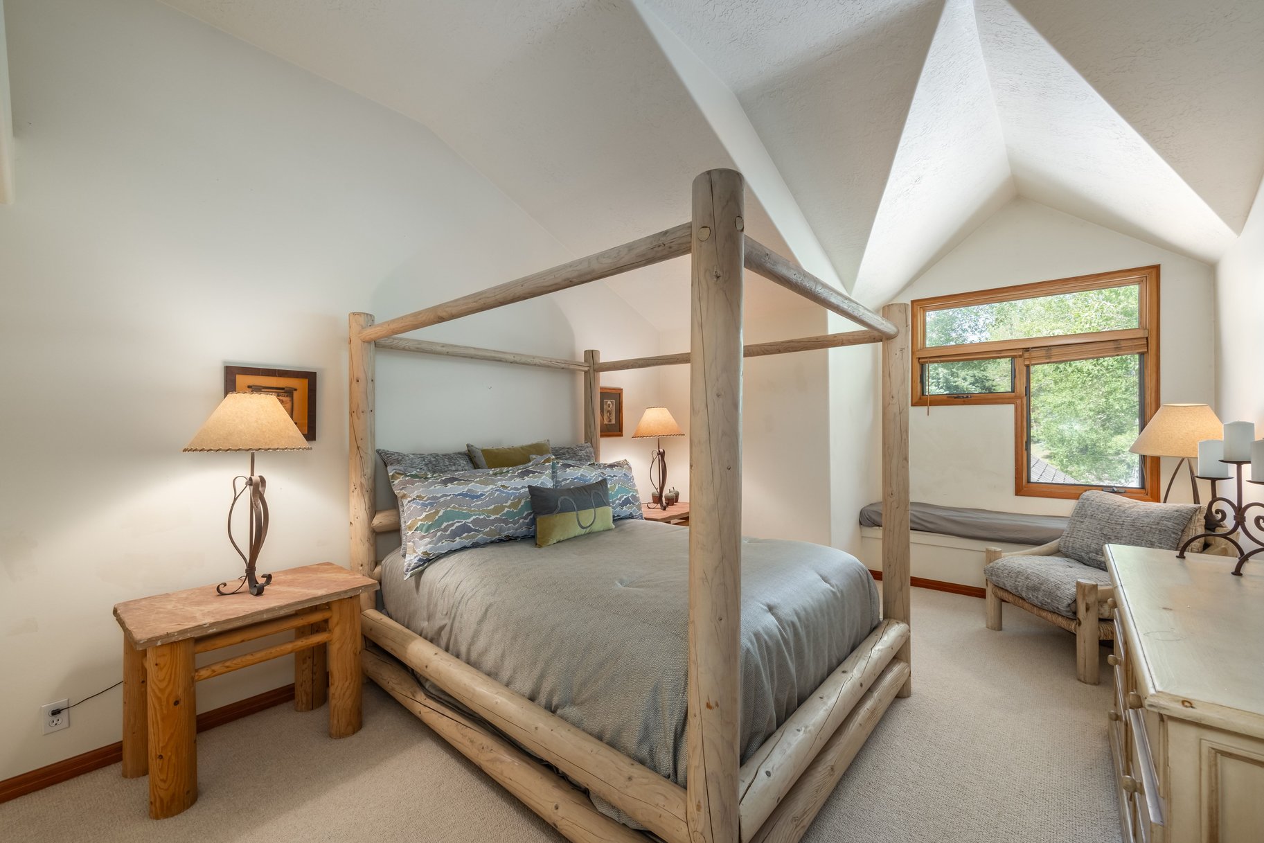  Tranquility Meets Convenience in Deer Valley - 物件實景